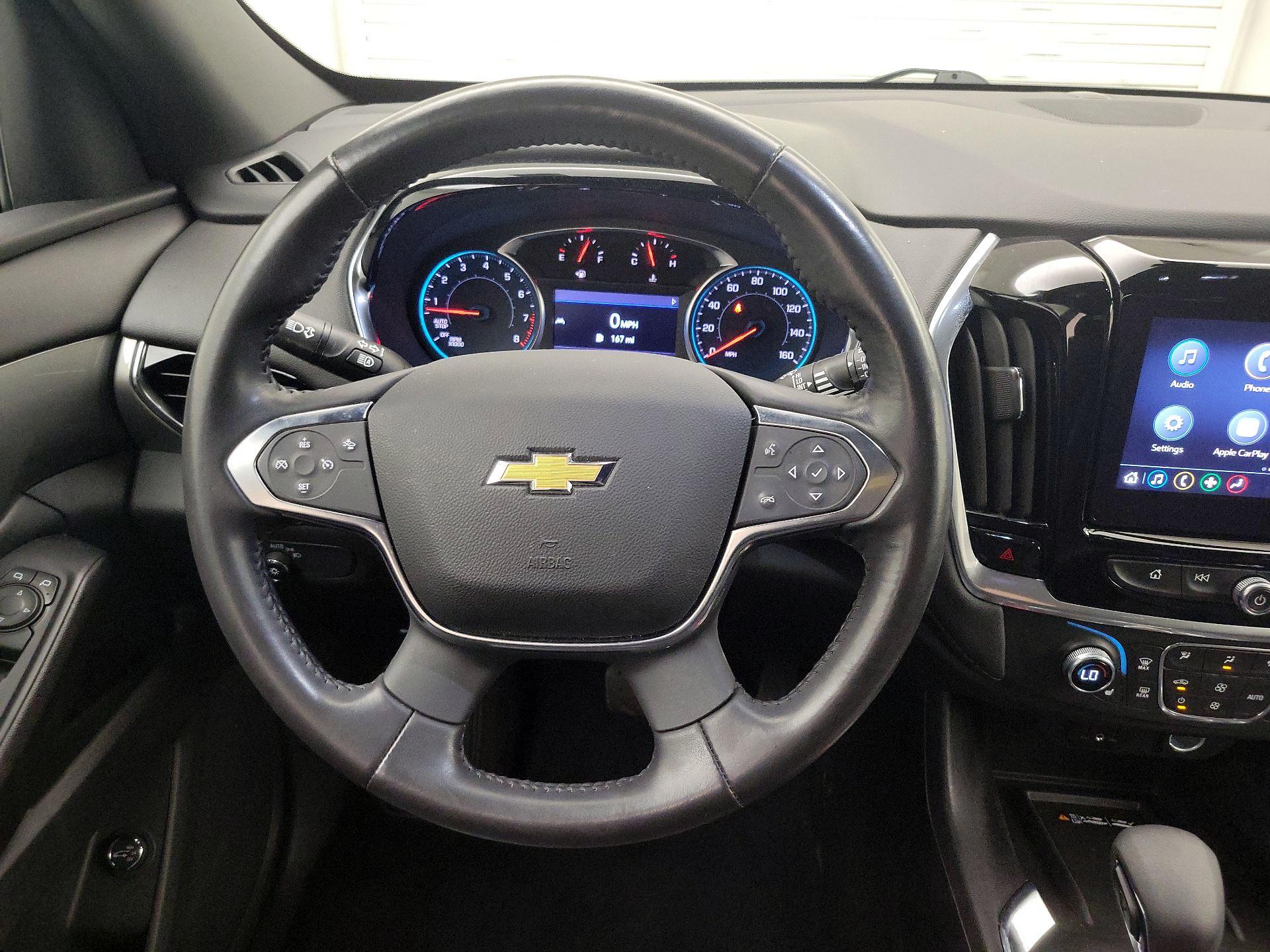 Thumbnail: 2022 Chevrolet Traverse - 10