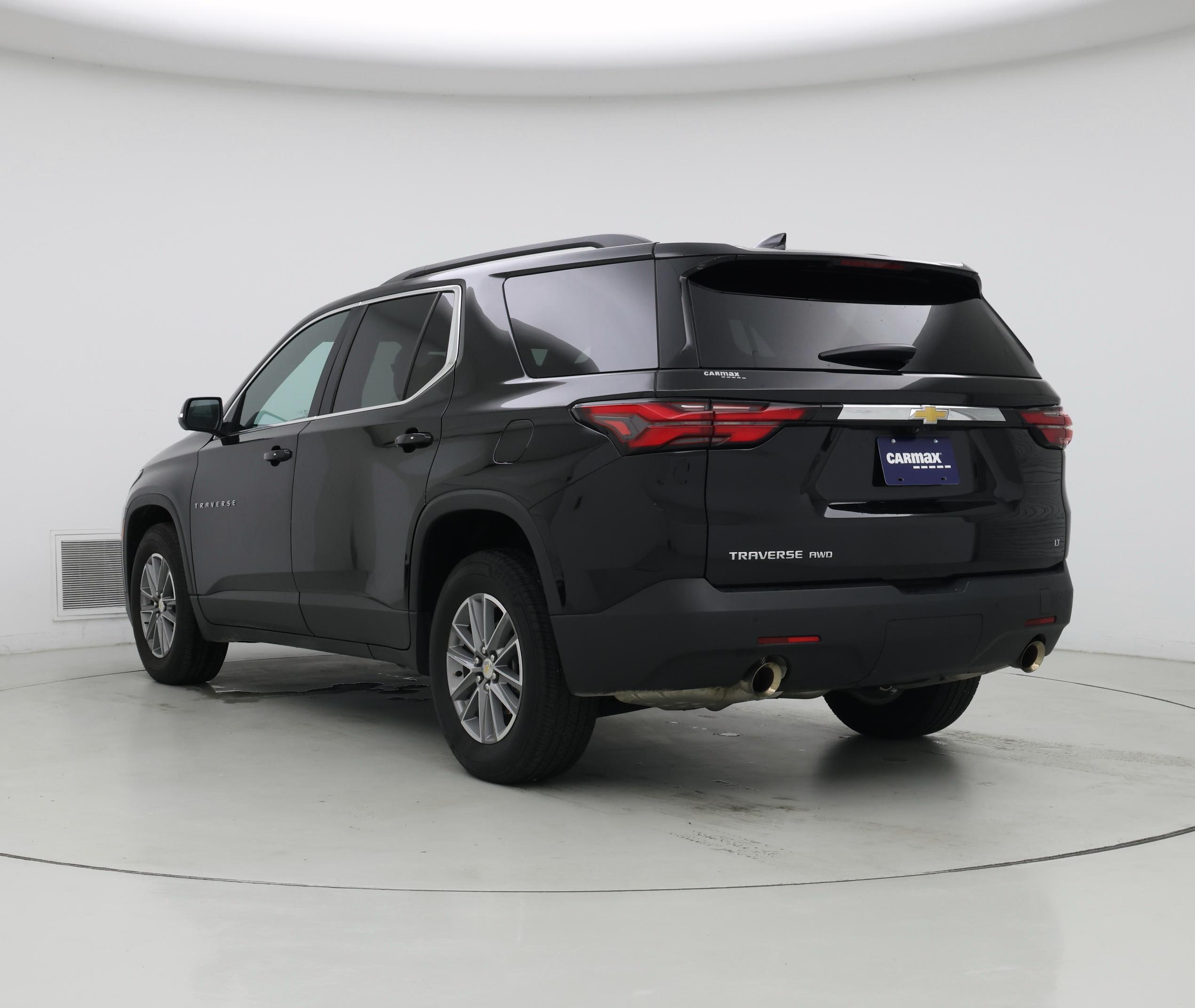 Thumbnail: 2022 Chevrolet Traverse - 2