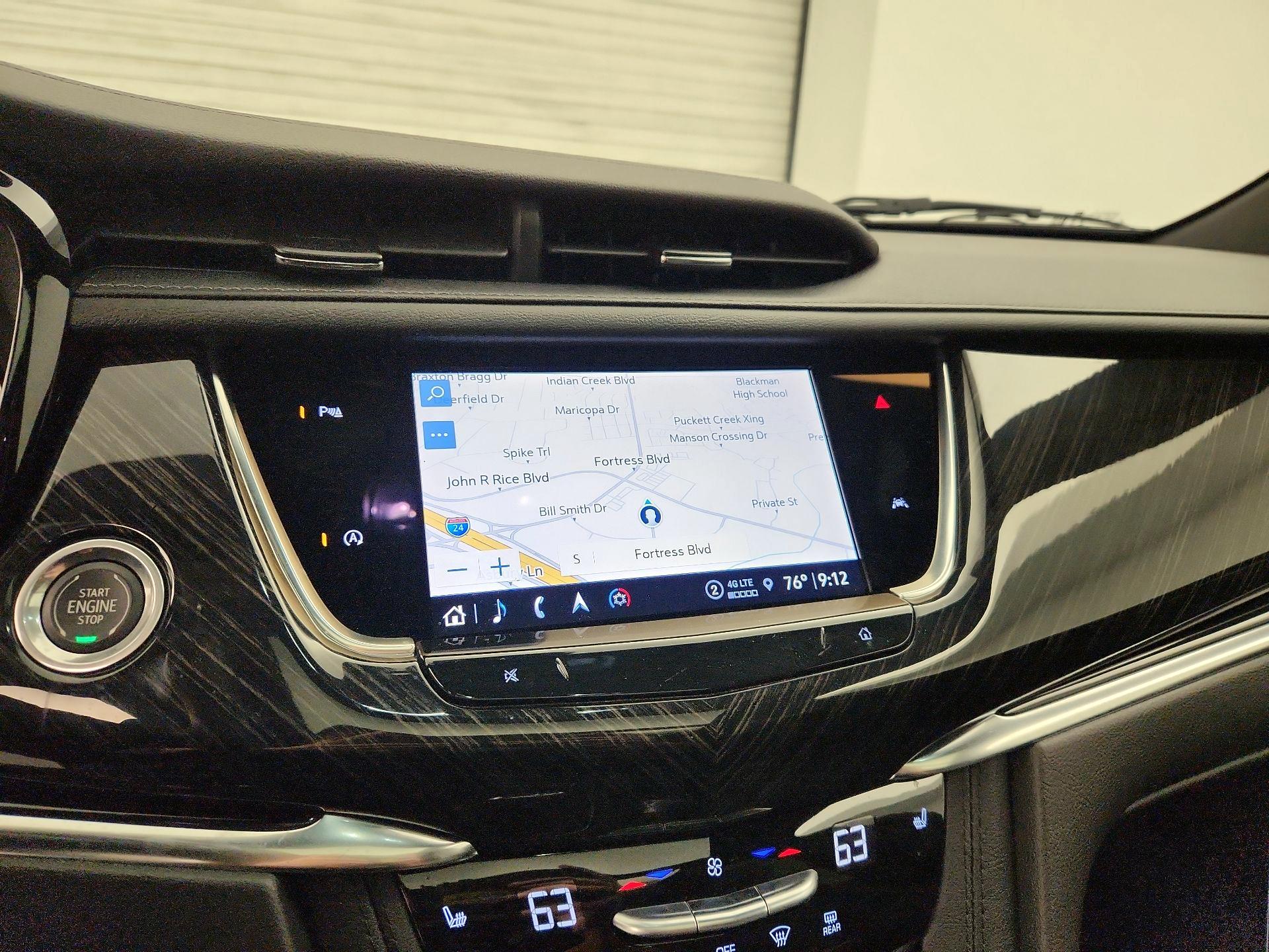 Thumbnail: 2022 Cadillac XT6 - 14