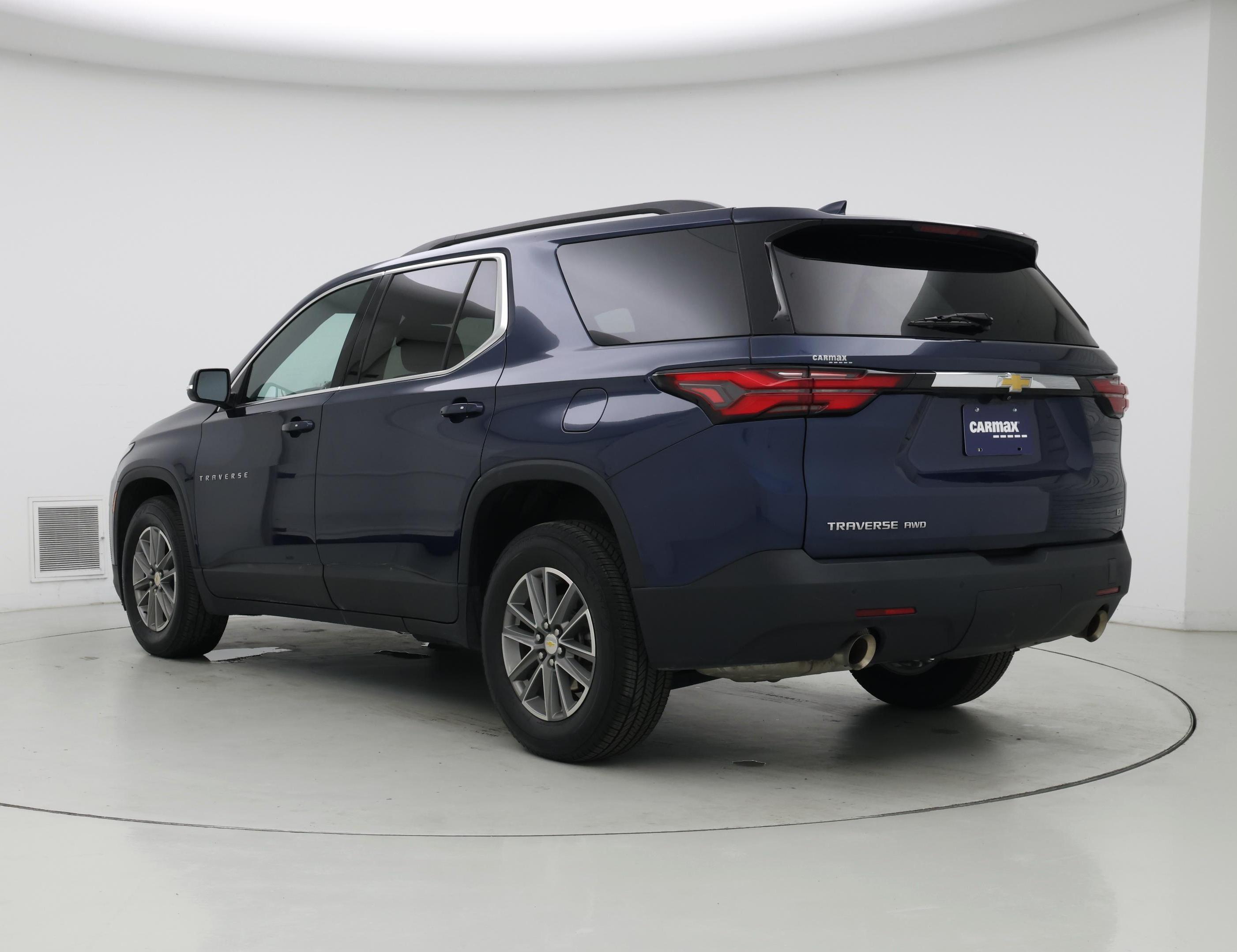Thumbnail: 2022 Chevrolet Traverse - 2