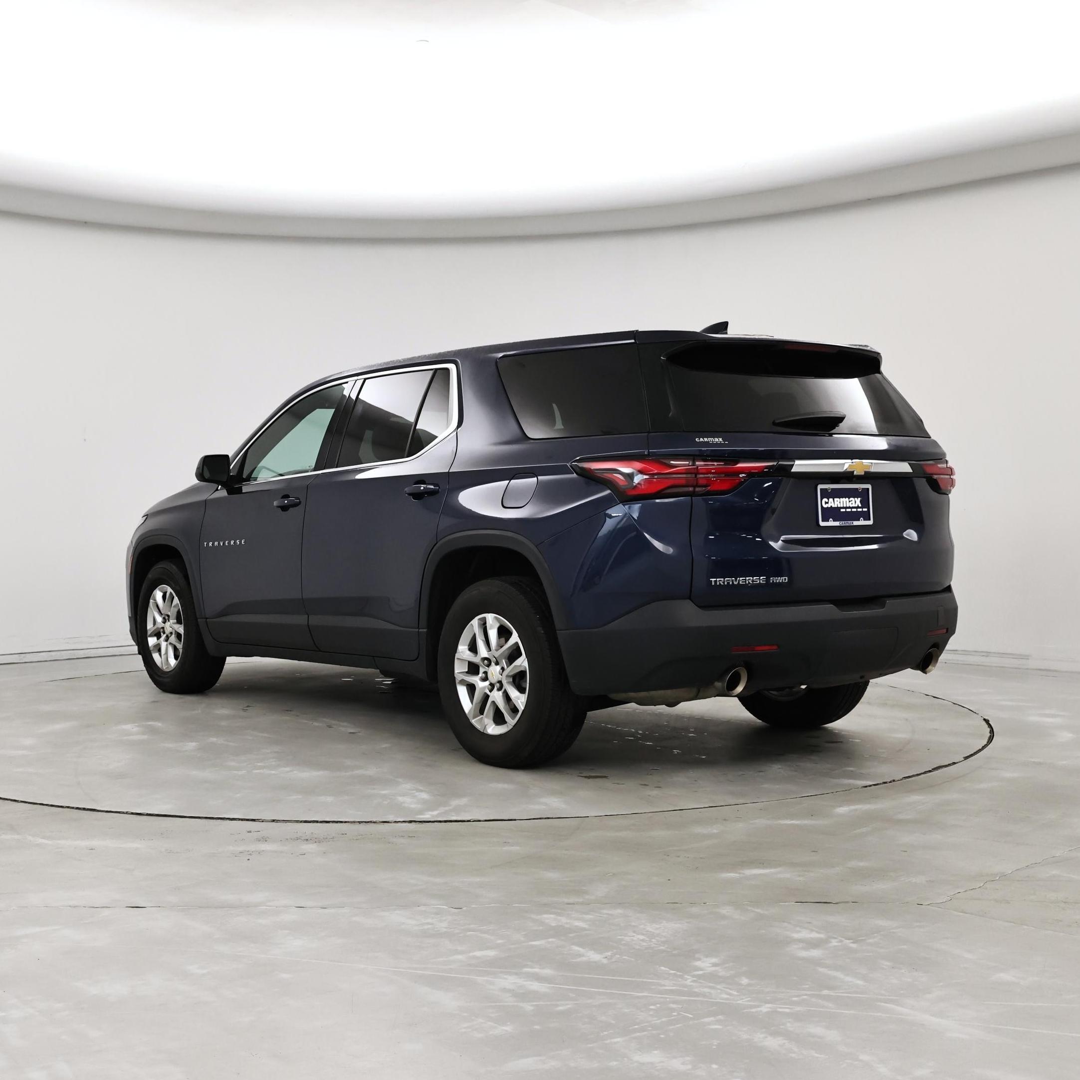Thumbnail: 2022 Chevrolet Traverse - 2