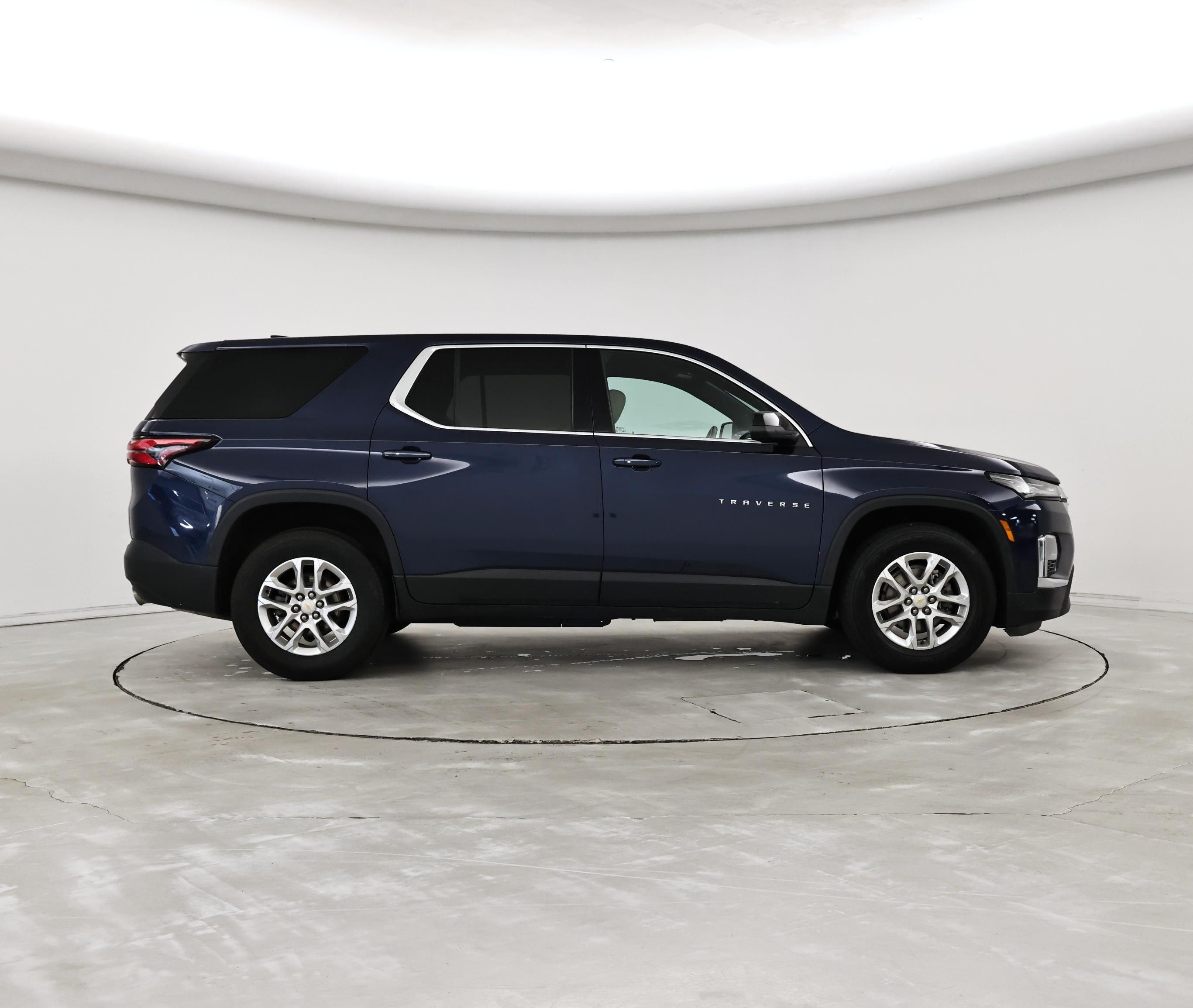 Thumbnail: 2022 Chevrolet Traverse - 7