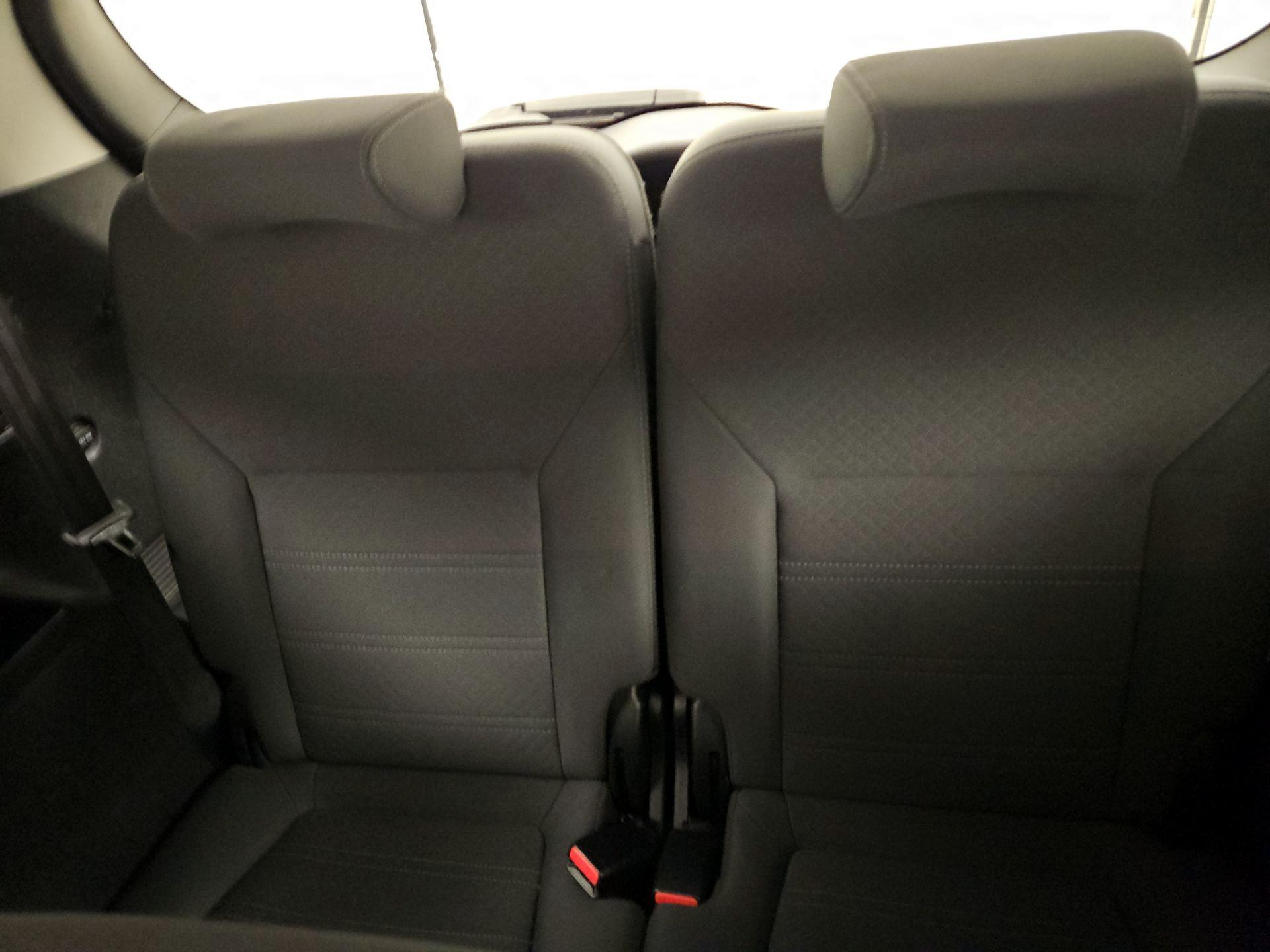 Thumbnail: 2019 Kia Sorento - 20