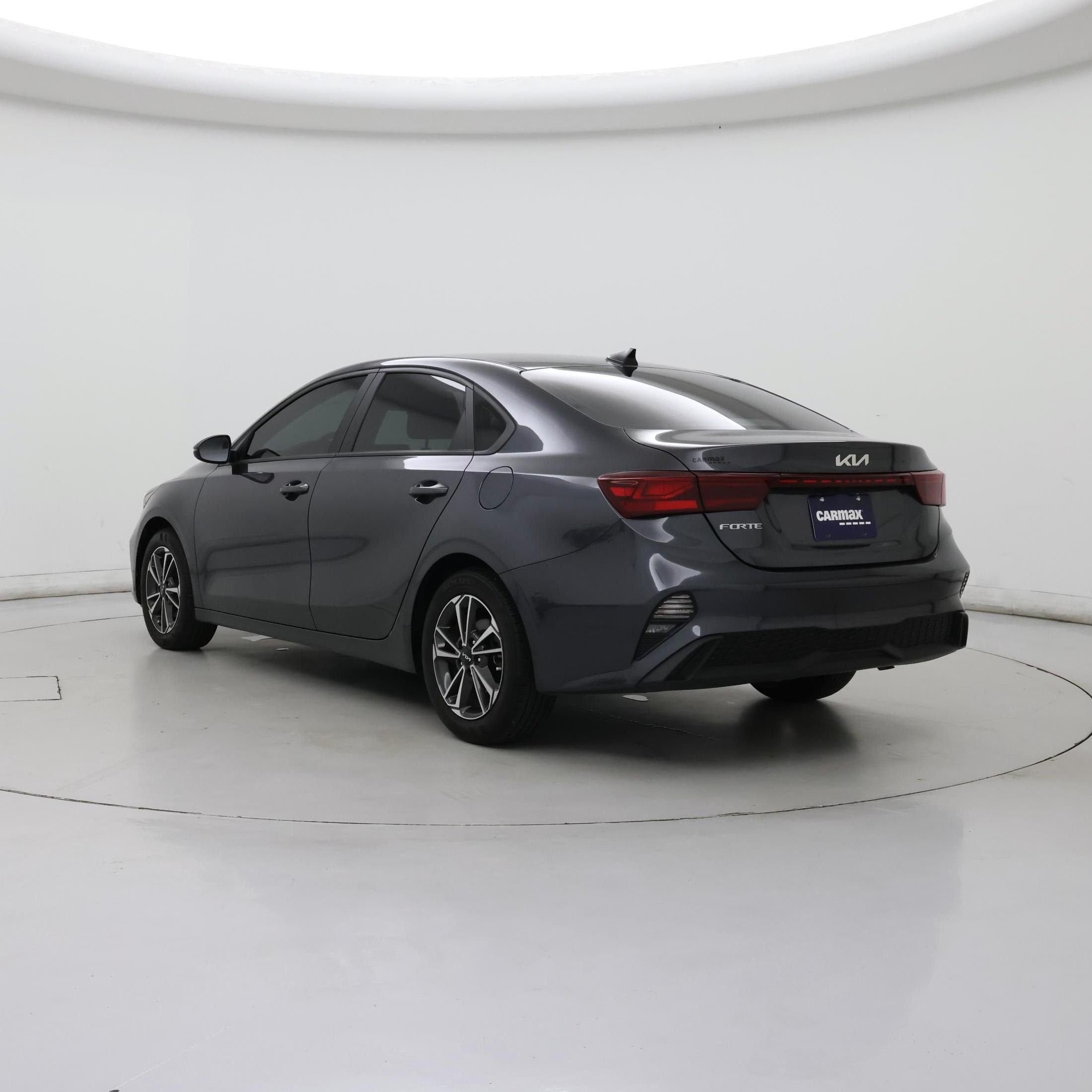Thumbnail: 2023 Kia Forte - 2