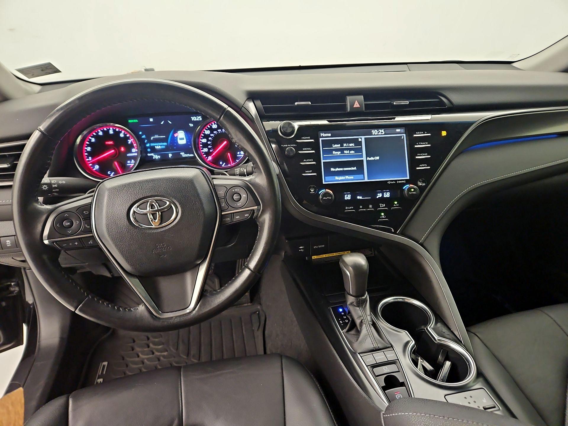 Thumbnail: 2019 Toyota Camry - 9