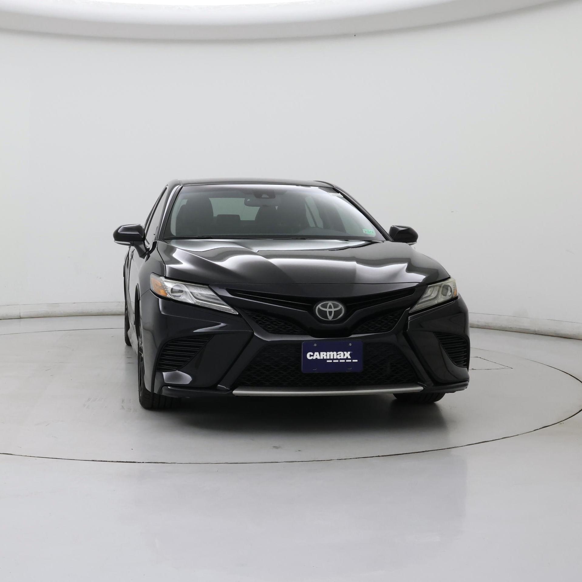 Thumbnail: 2019 Toyota Camry - 5