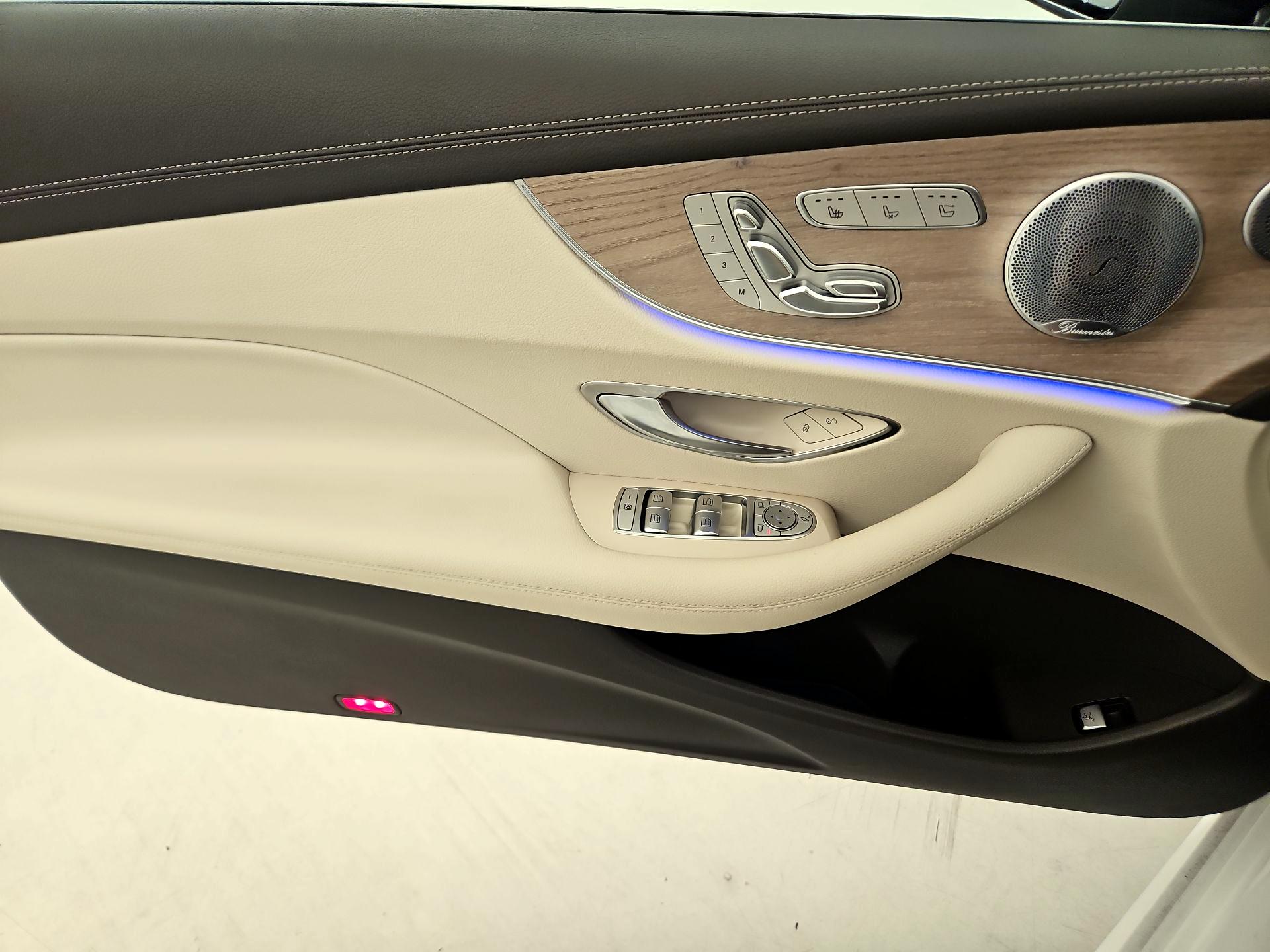 Thumbnail: 2019 Mercedes-Benz E-Class - 12