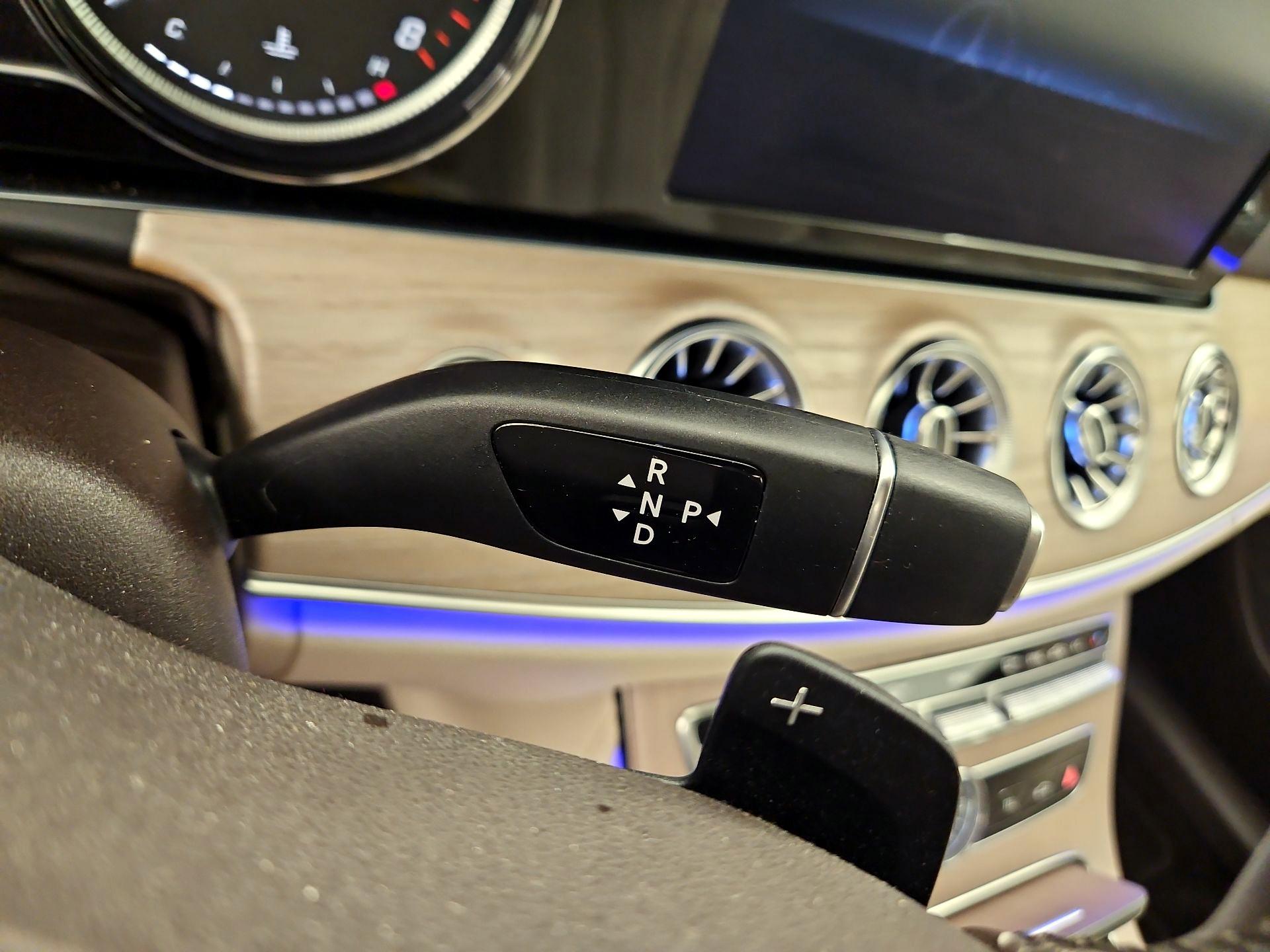 Thumbnail: 2019 Mercedes-Benz E-Class - 18