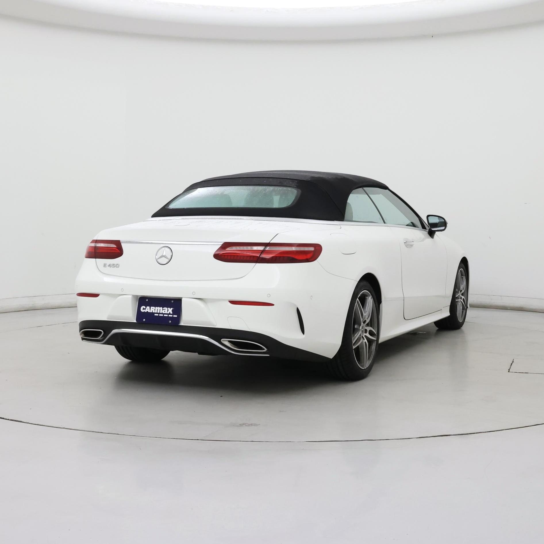 Thumbnail: 2019 Mercedes-Benz E-Class - 8