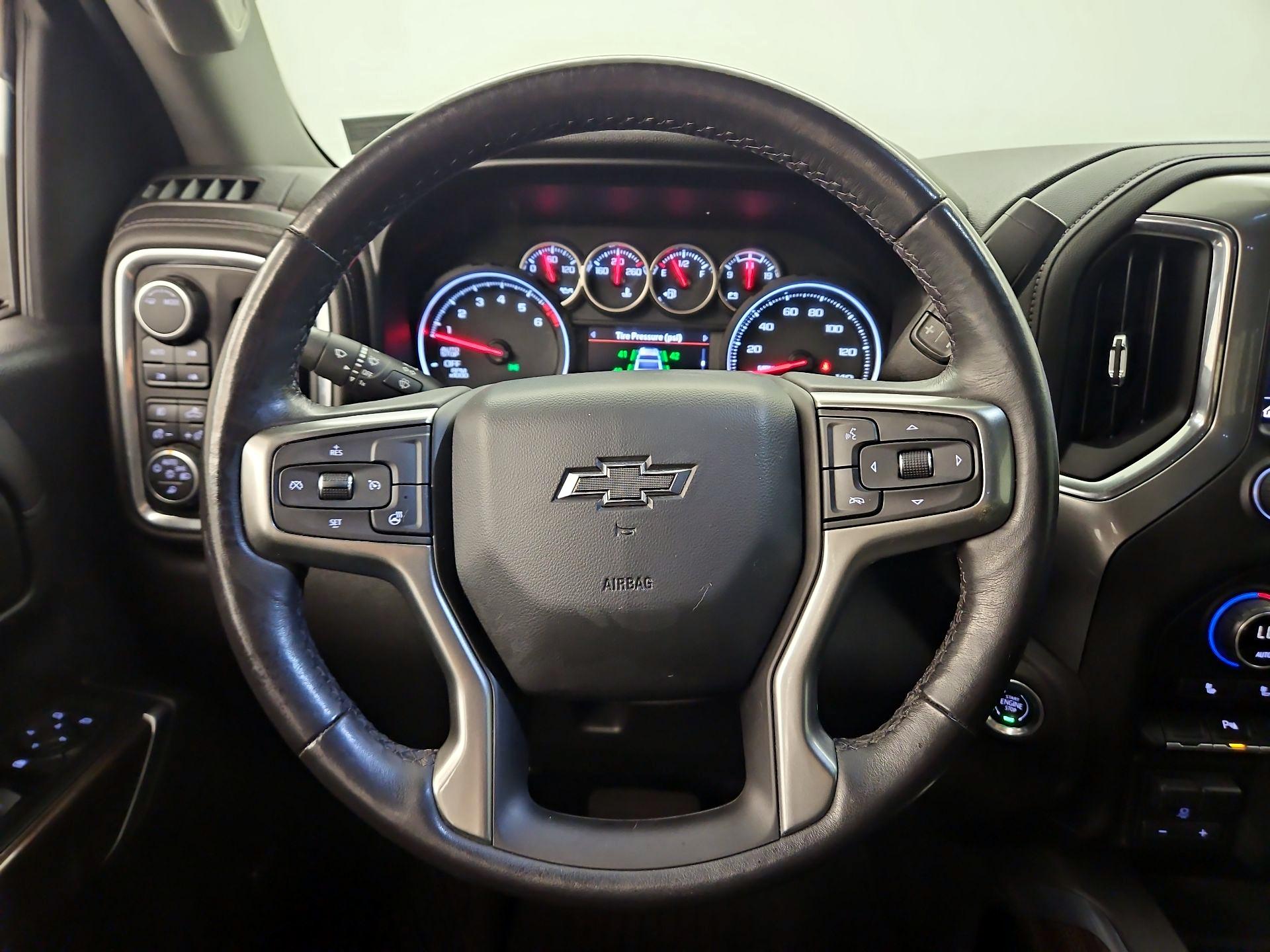Thumbnail: 2020 Chevrolet Silverado 1500 - 10