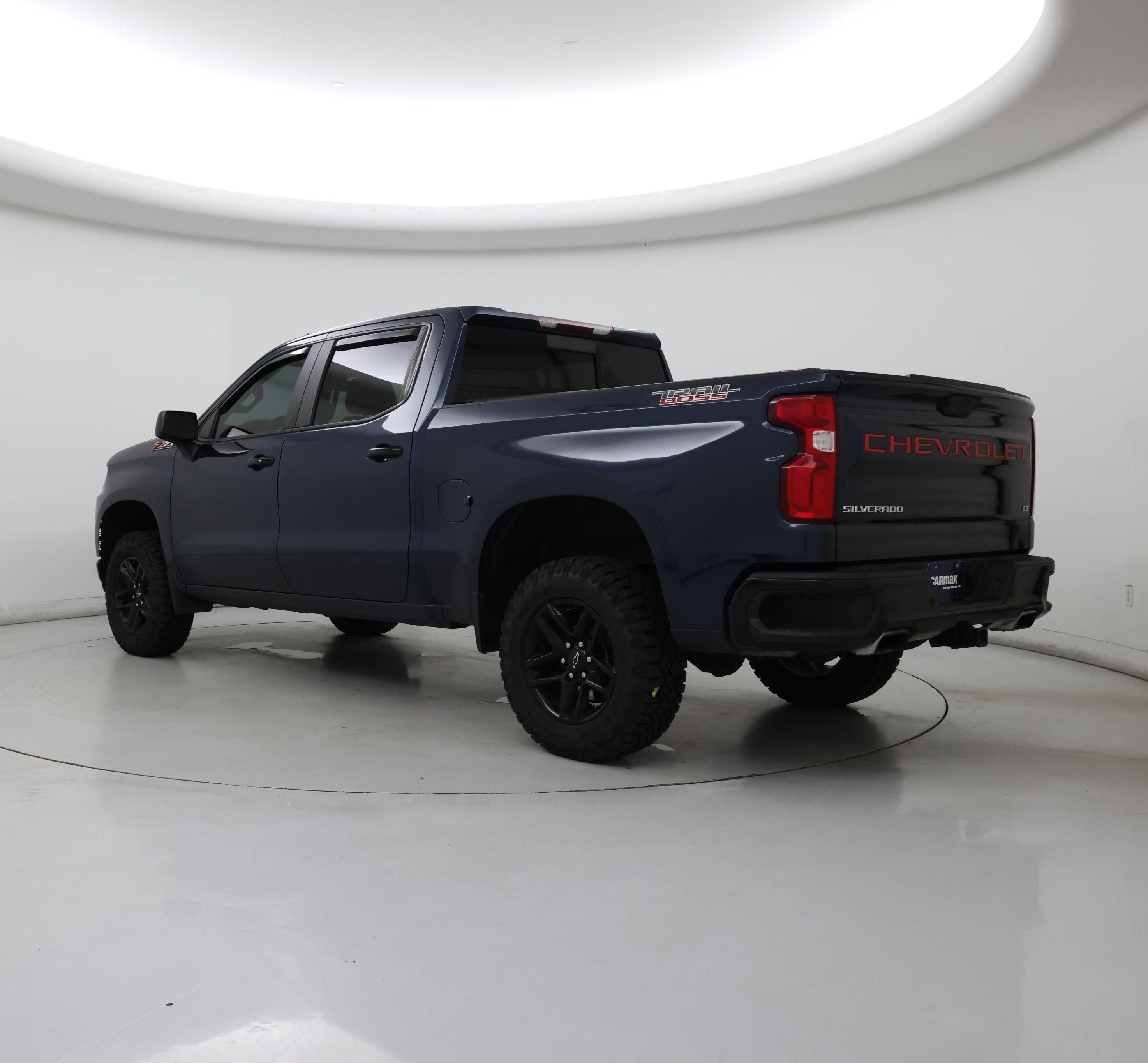 Thumbnail: 2020 Chevrolet Silverado 1500 - 2