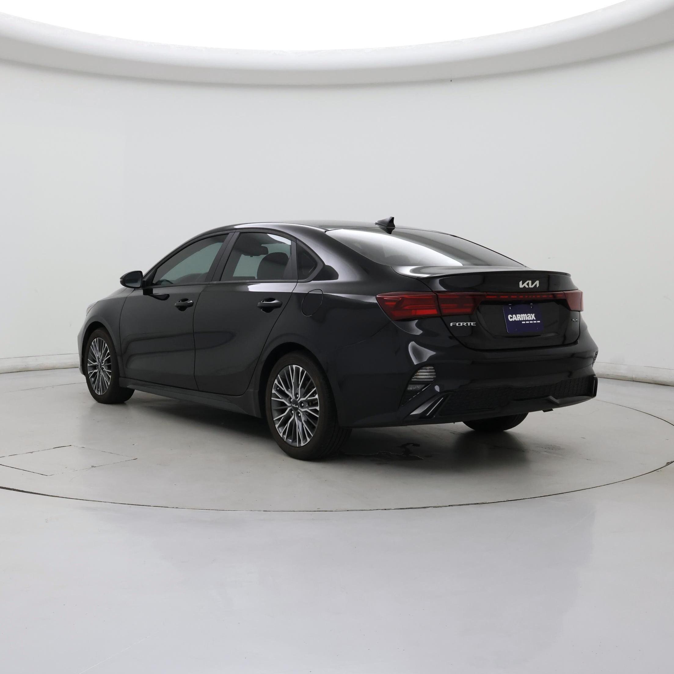 Thumbnail: 2022 Kia Forte - 2