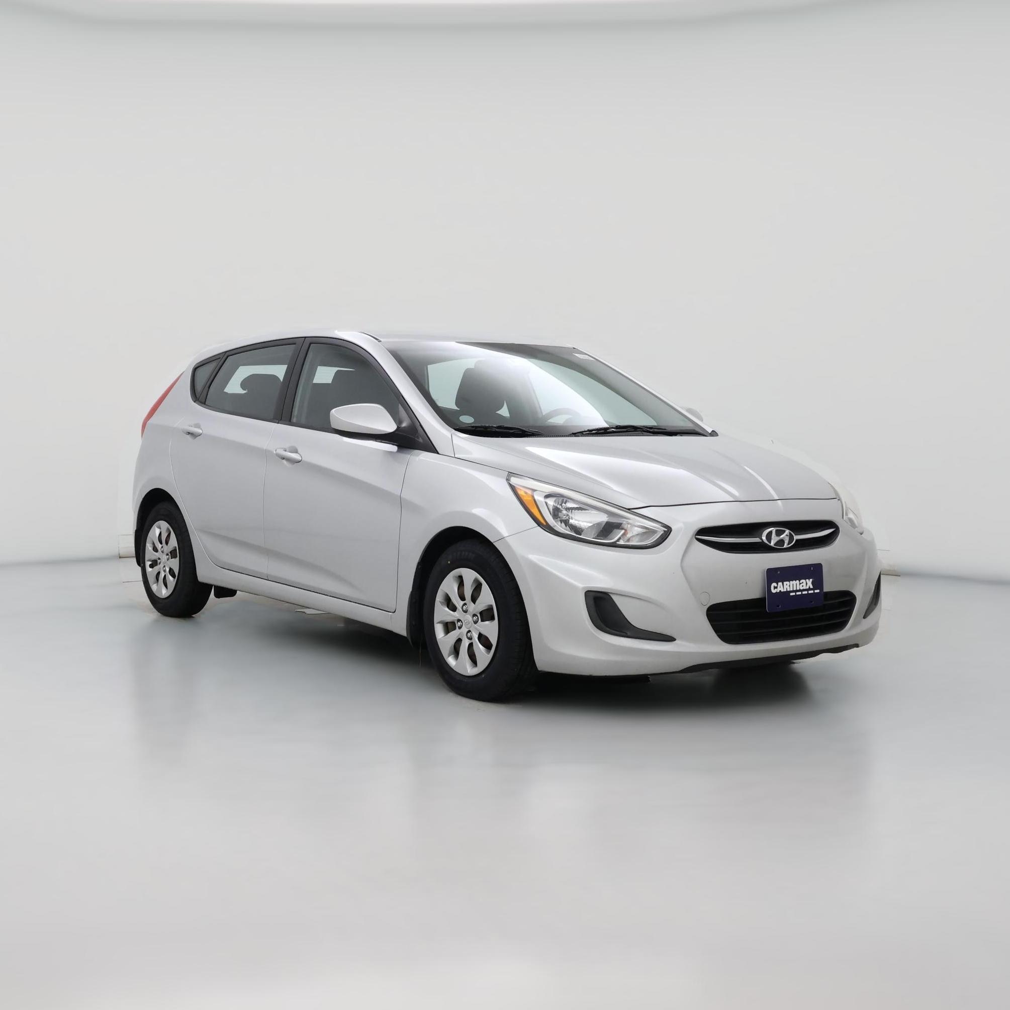 Thumbnail: 2015 Hyundai Accent - 1