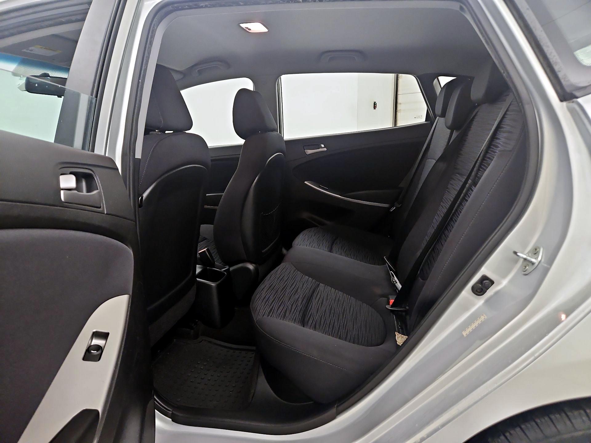 Thumbnail: 2015 Hyundai Accent - 18