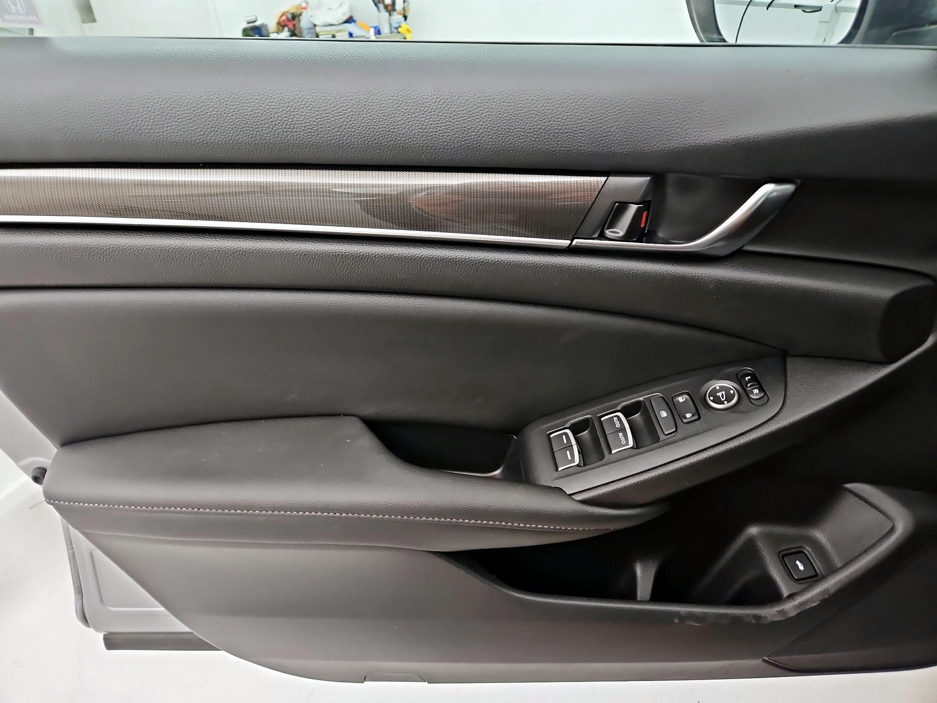 Thumbnail: 2020 Honda Accord - 12