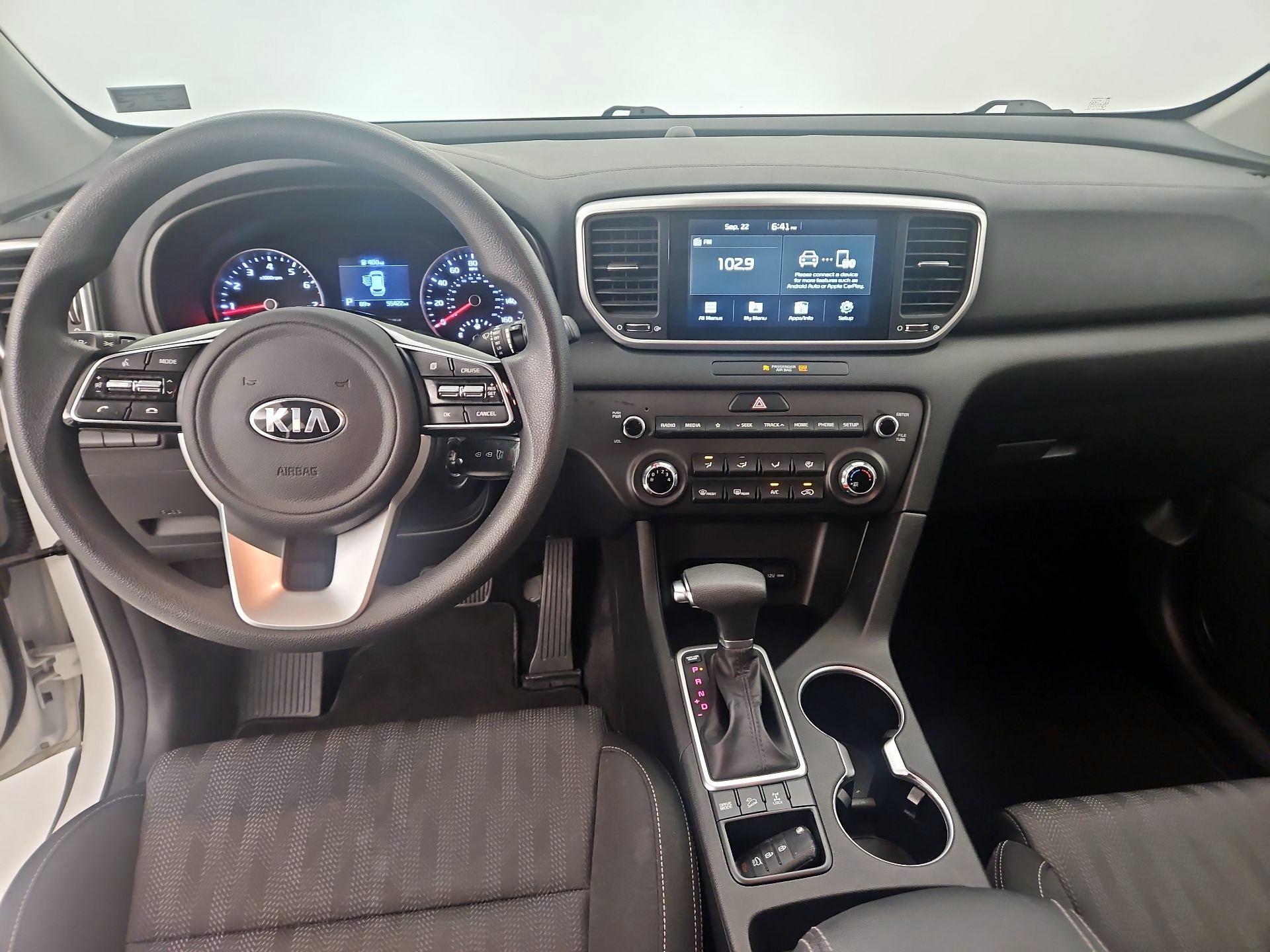 Thumbnail: 2020 Kia Sportage - 9
