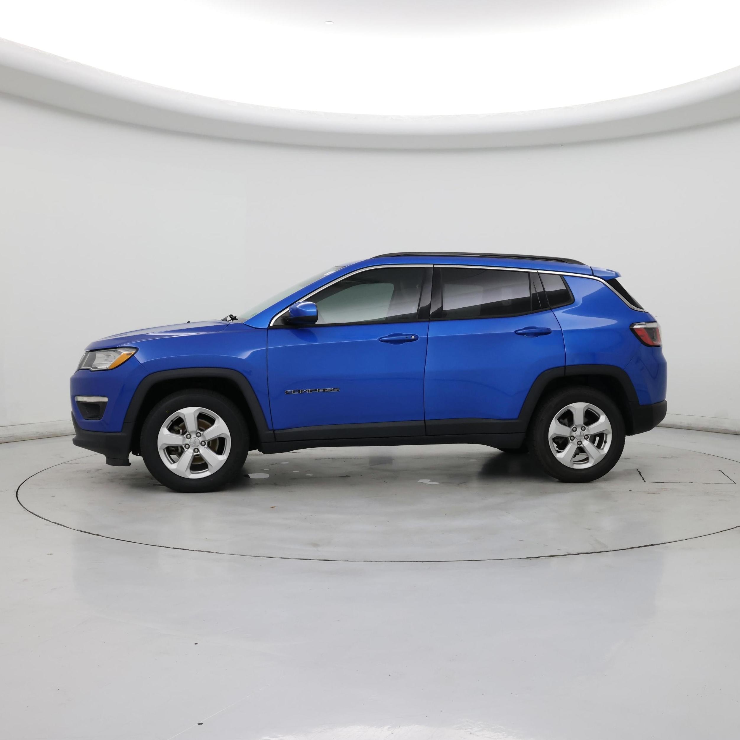 Thumbnail: 2017 Jeep Compass - 3