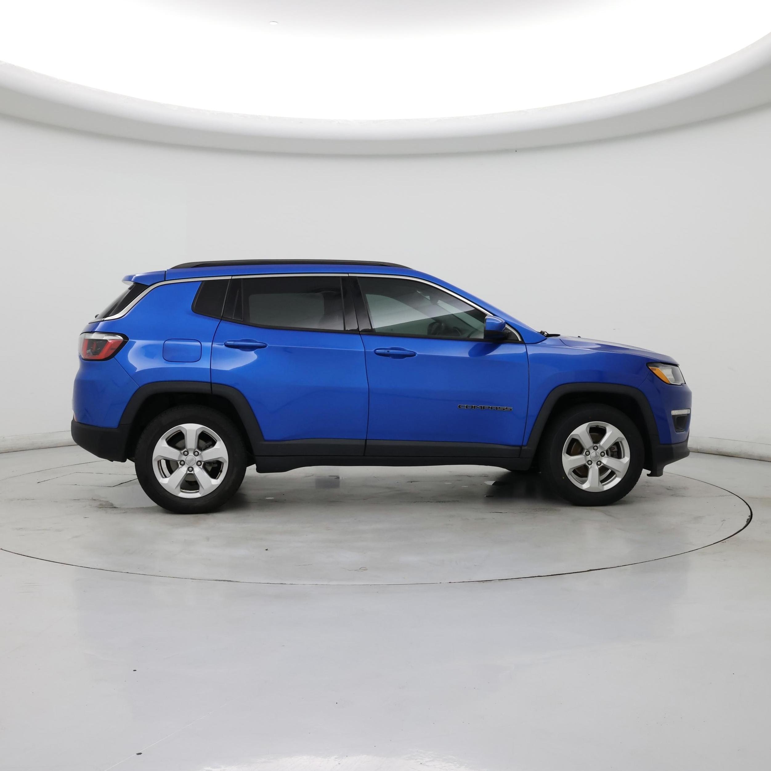 Thumbnail: 2017 Jeep Compass - 7