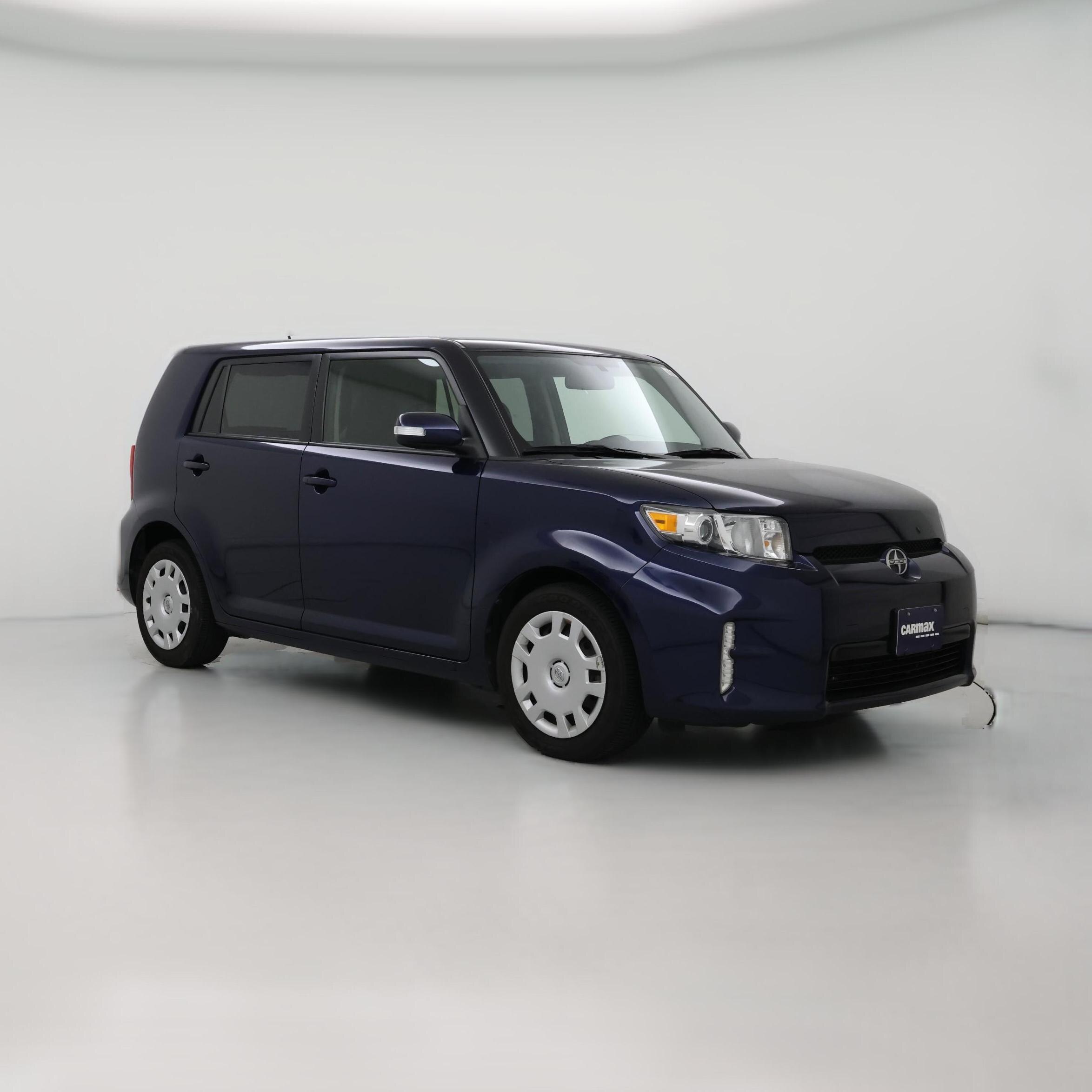 Thumbnail: 2015 Scion xB - 1