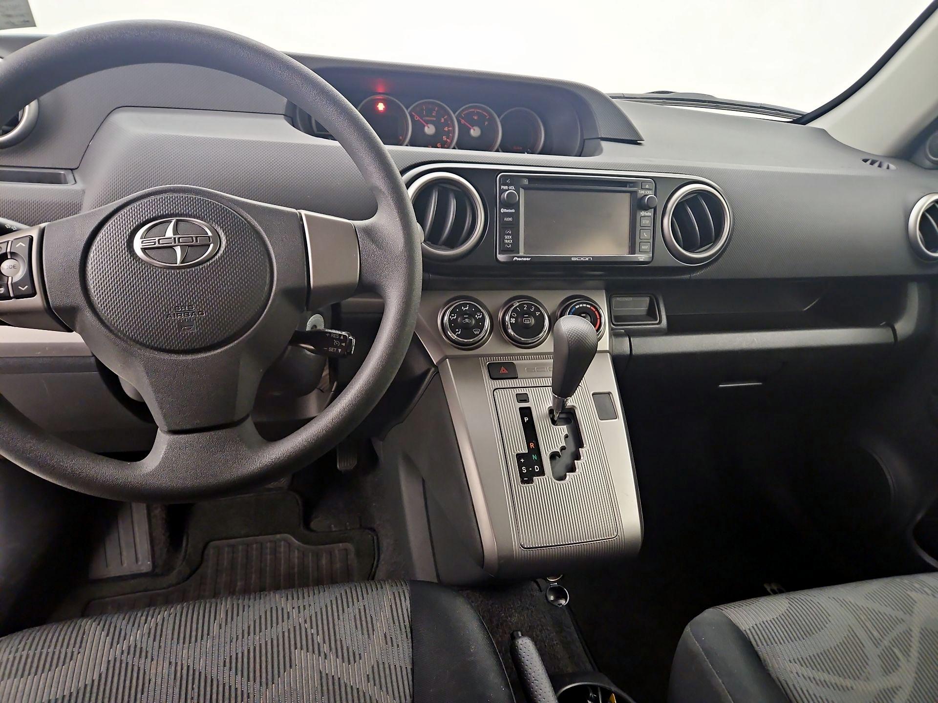 Thumbnail: 2015 Scion xB - 9