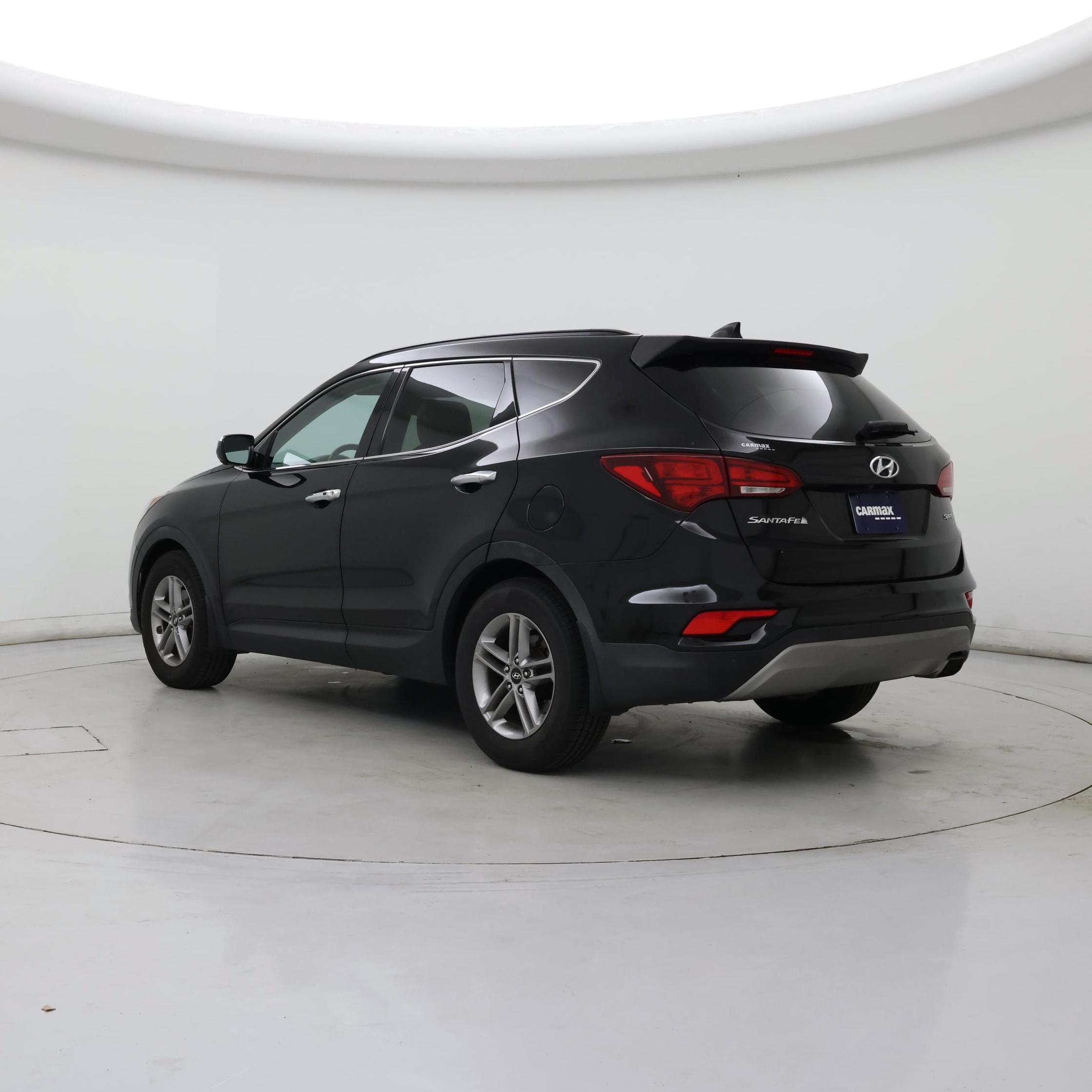 Thumbnail: 2017 Hyundai Santa Fe - 2