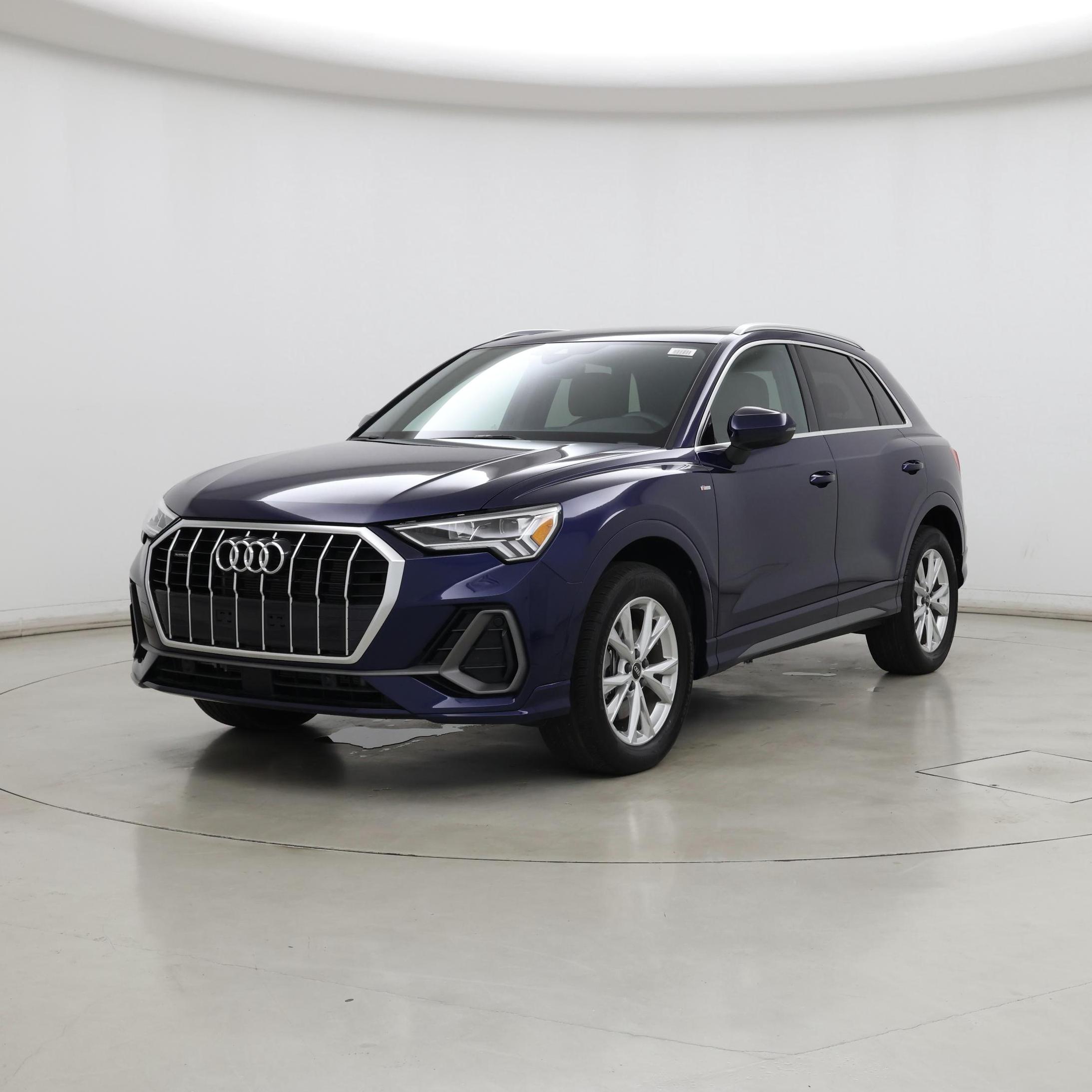 Thumbnail: 2022 Audi Q3 - 4