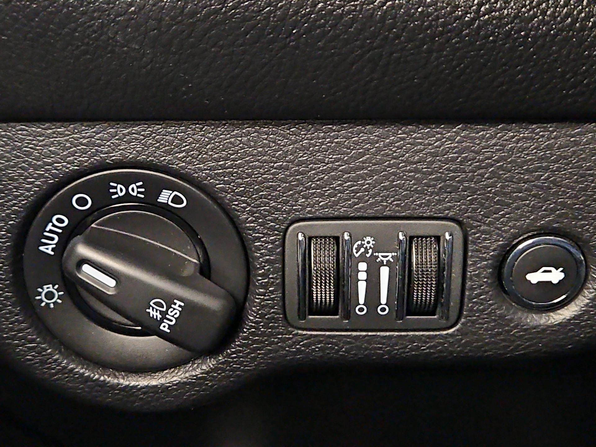 Thumbnail: 2017 Dodge Challenger - 13