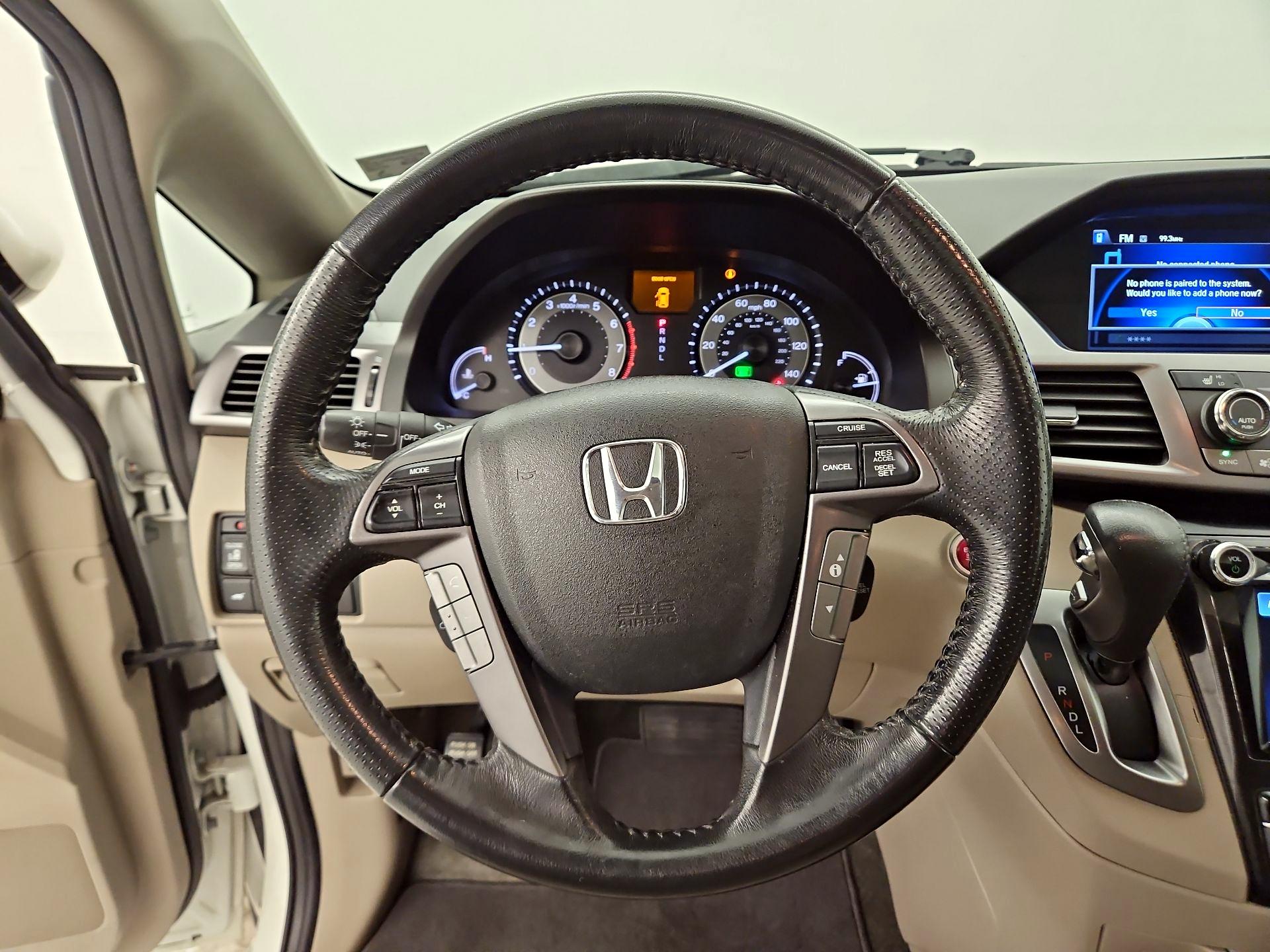 Thumbnail: 2014 Honda Odyssey - 10