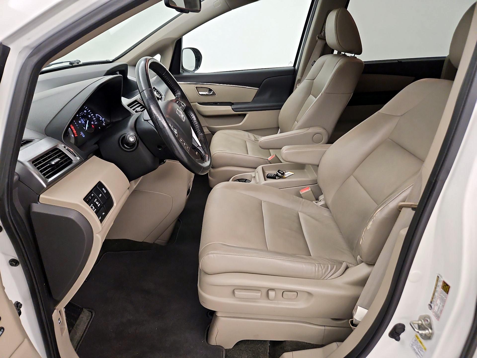 Thumbnail: 2014 Honda Odyssey - 11