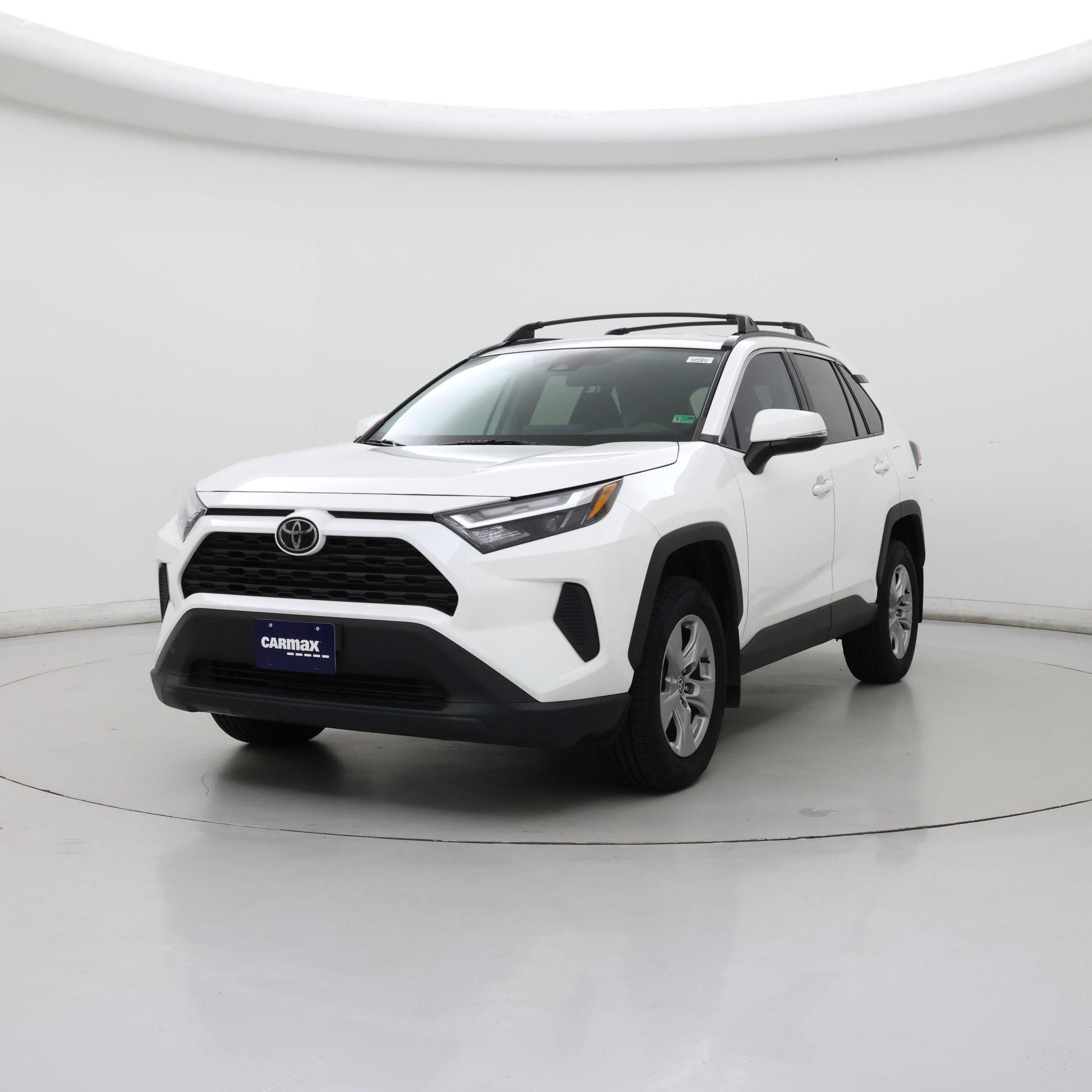 Thumbnail: 2022 Toyota RAV4 - 4