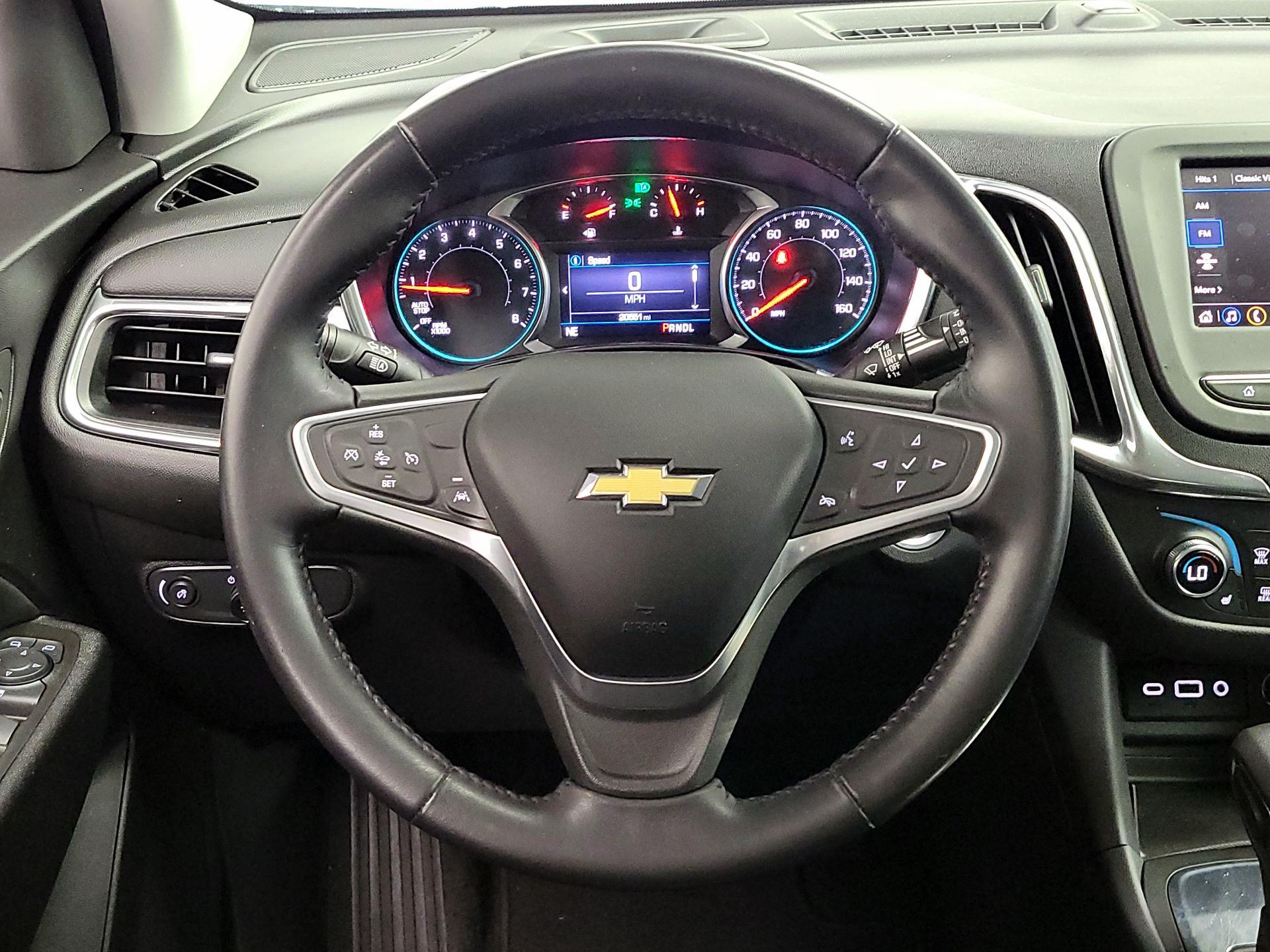 Thumbnail: 2022 Chevrolet Equinox - 10