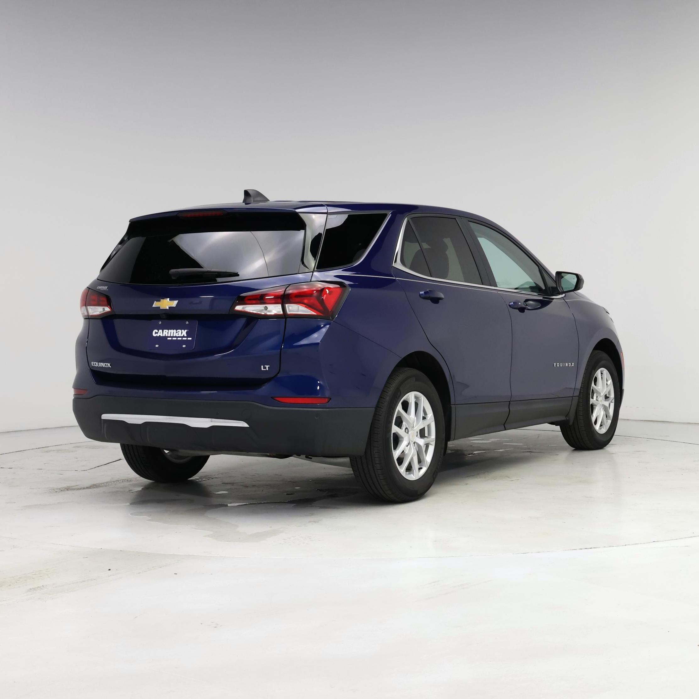 Thumbnail: 2022 Chevrolet Equinox - 8