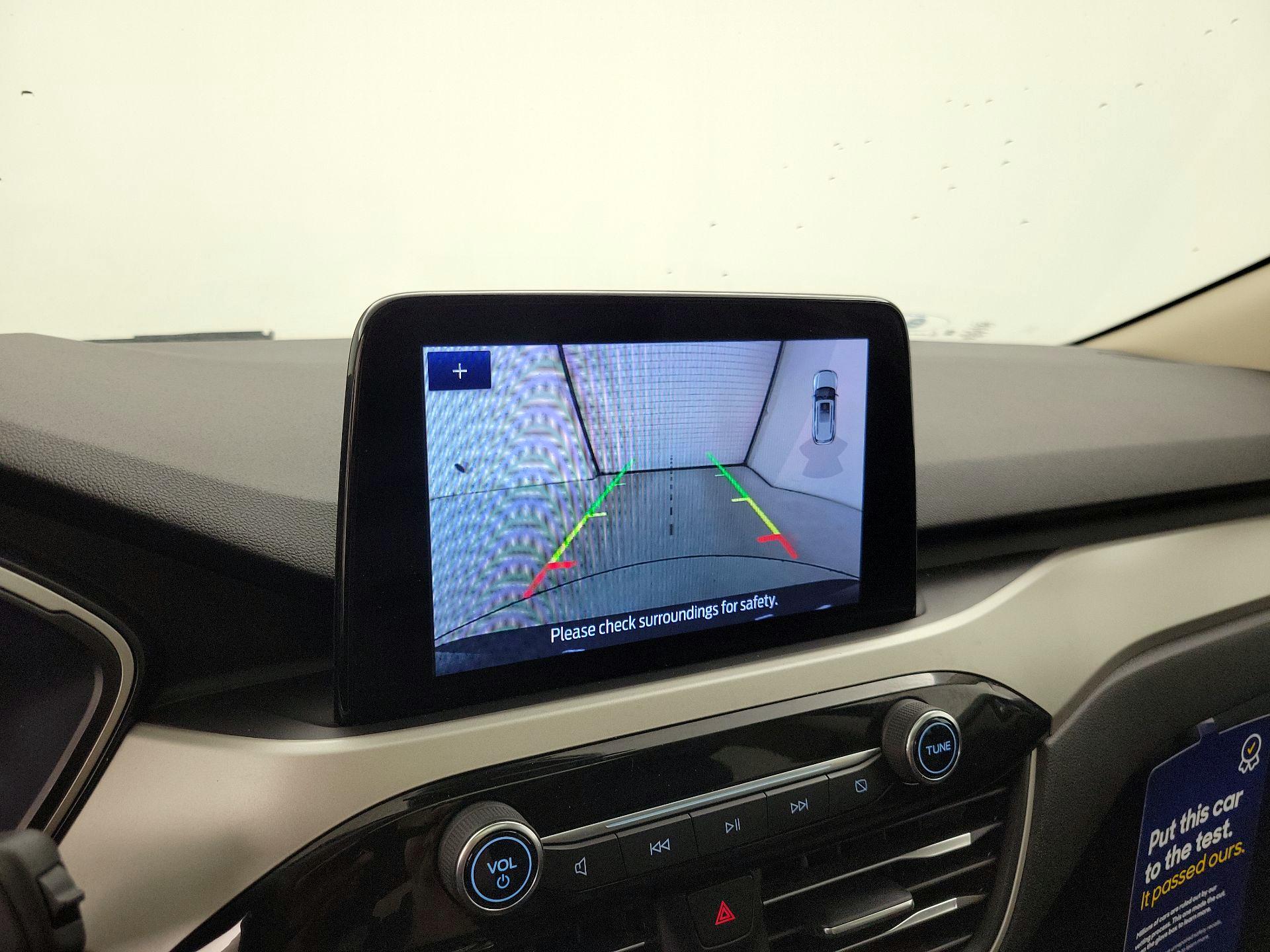 Thumbnail: 2020 Ford Escape - 15