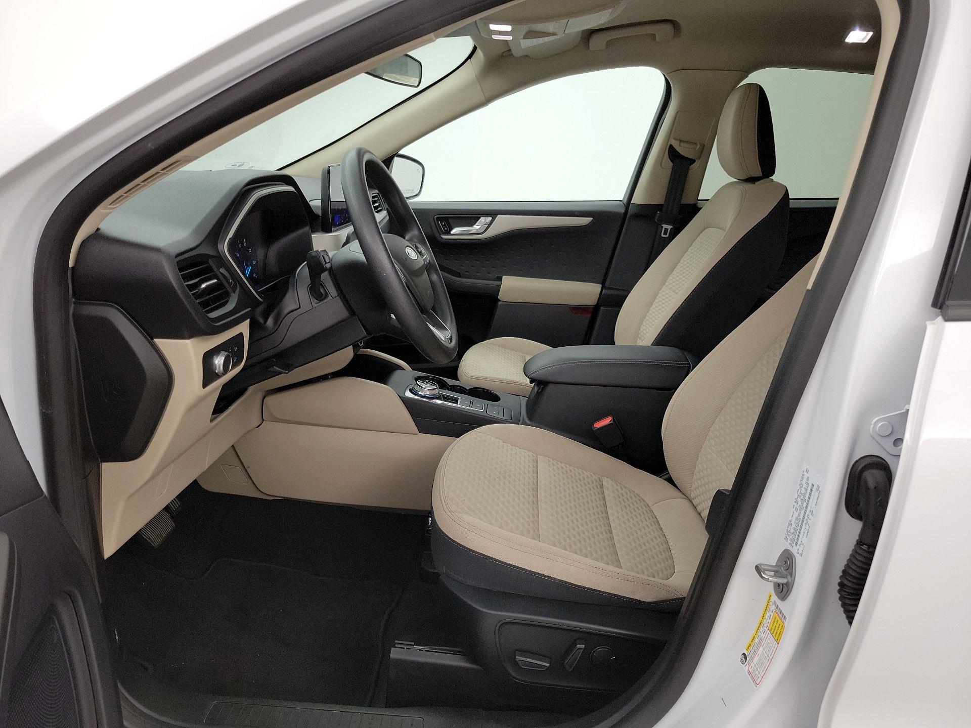 Thumbnail: 2020 Ford Escape - 11