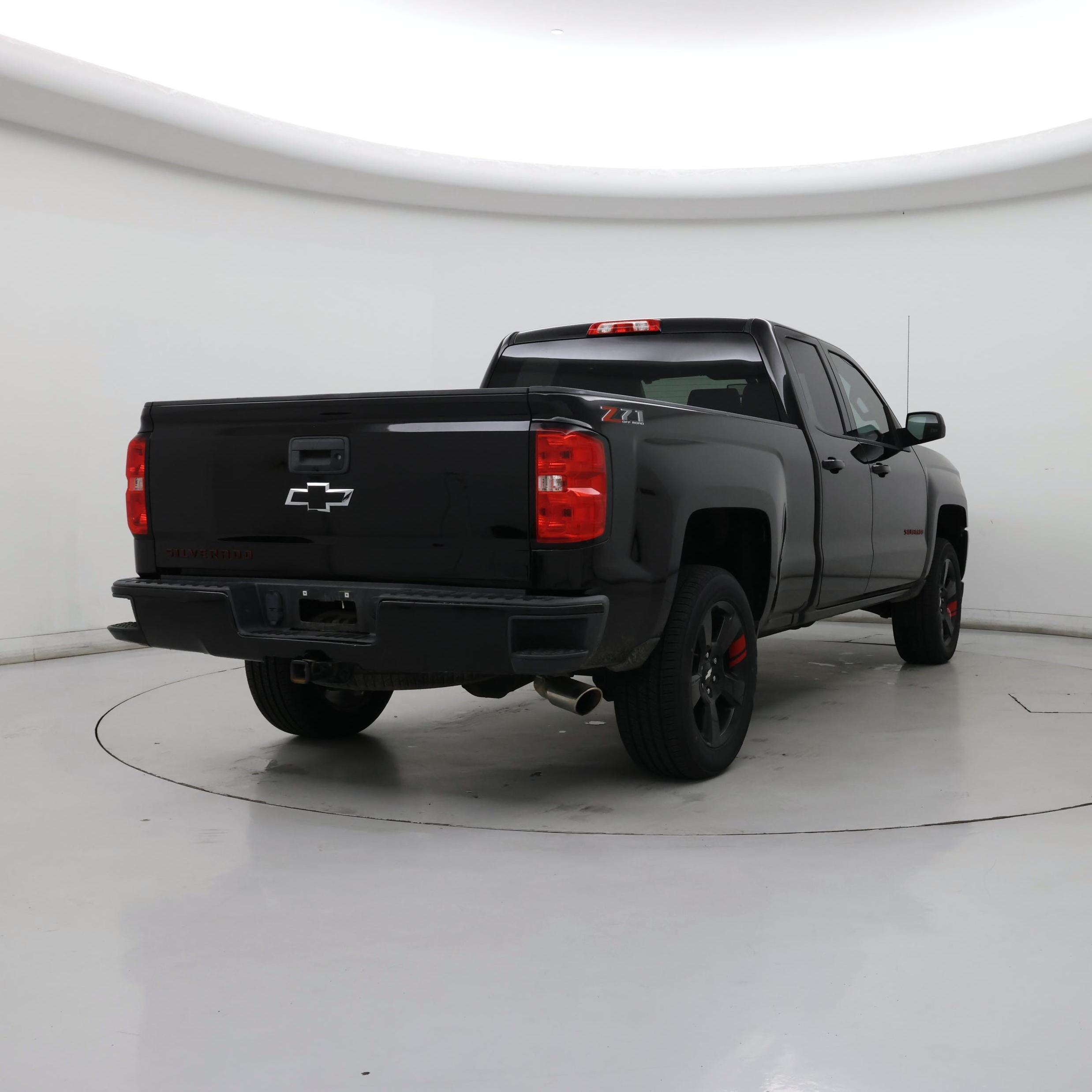 Thumbnail: 2018 Chevrolet Silverado 1500 - 8