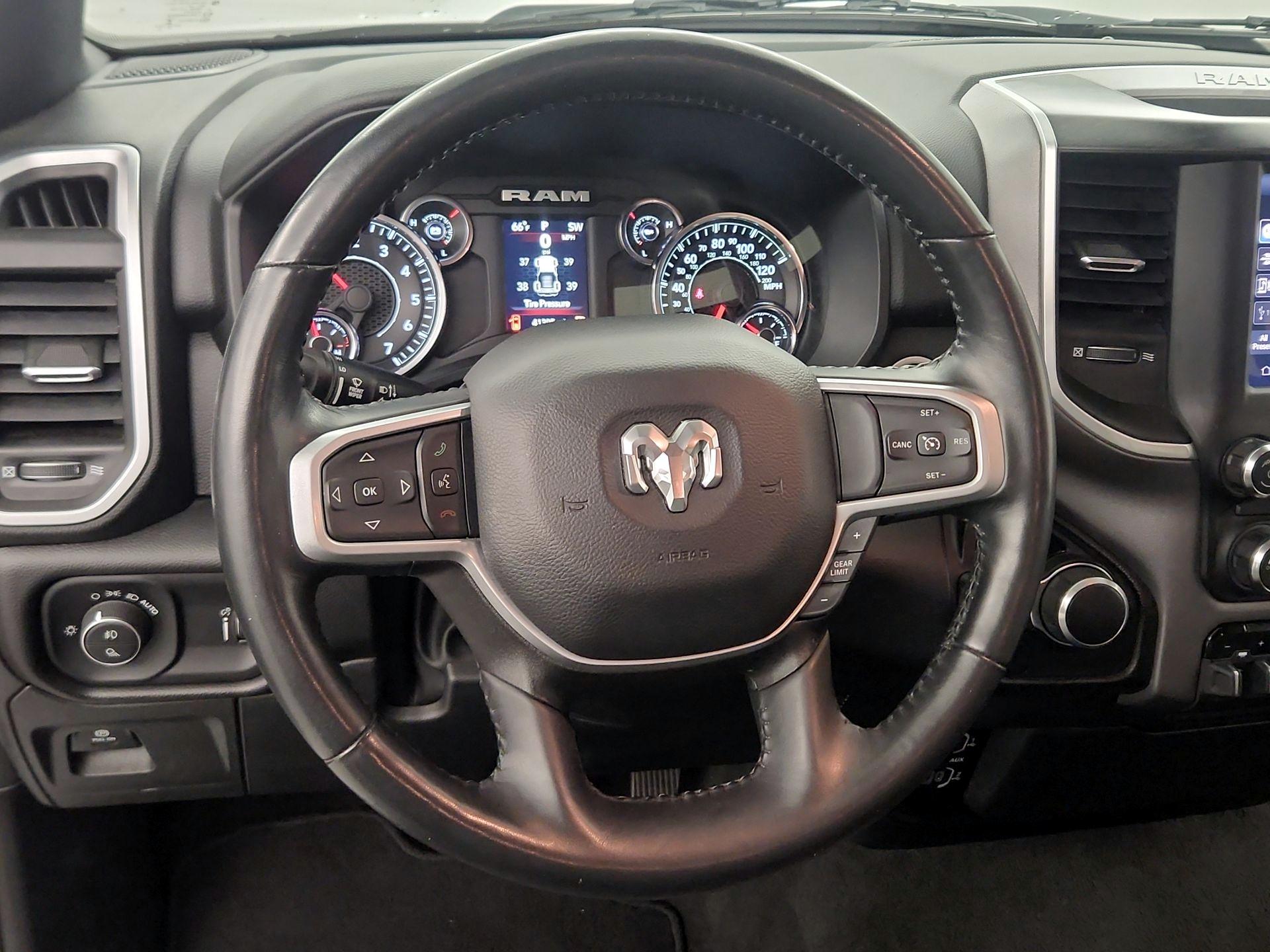 Thumbnail: 2023 RAM 1500 - 10