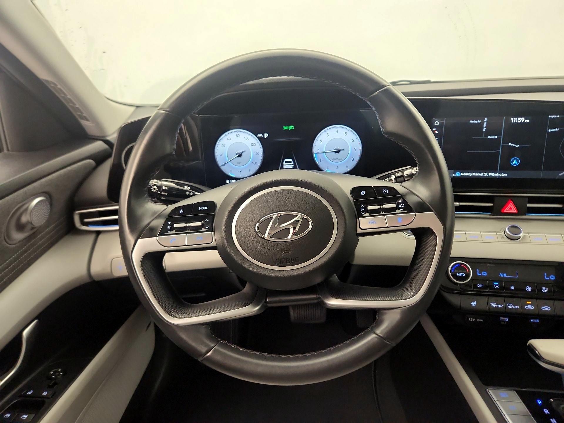 Thumbnail: 2023 Hyundai Elantra - 10