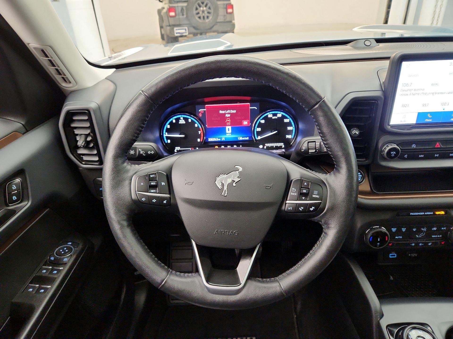Thumbnail: 2022 Ford Bronco Sport - 10