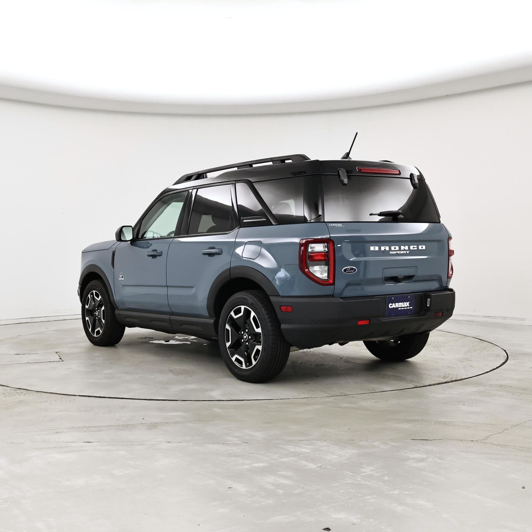 Thumbnail: 2022 Ford Bronco Sport - 2