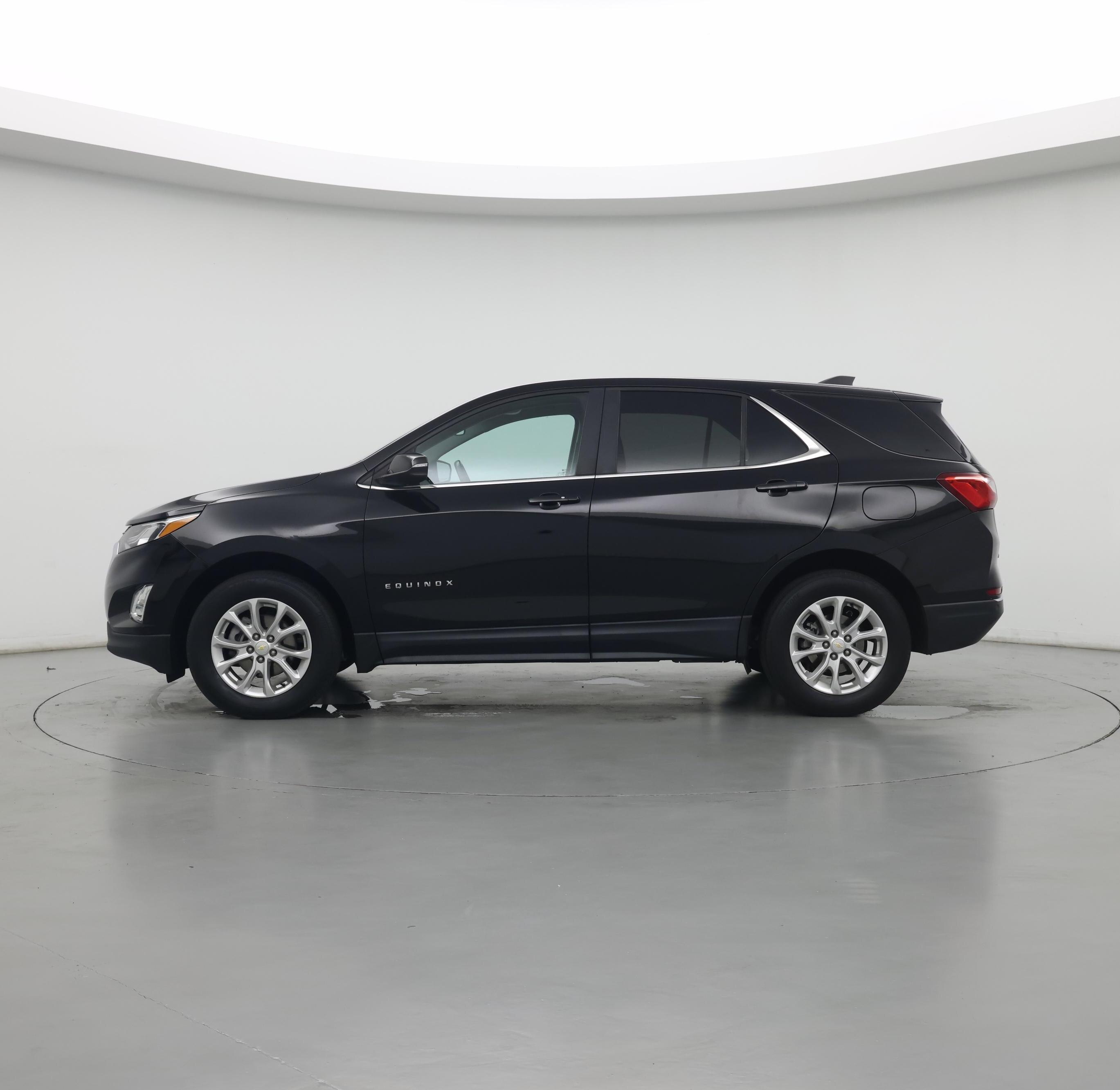 Thumbnail: 2021 Chevrolet Equinox - 3