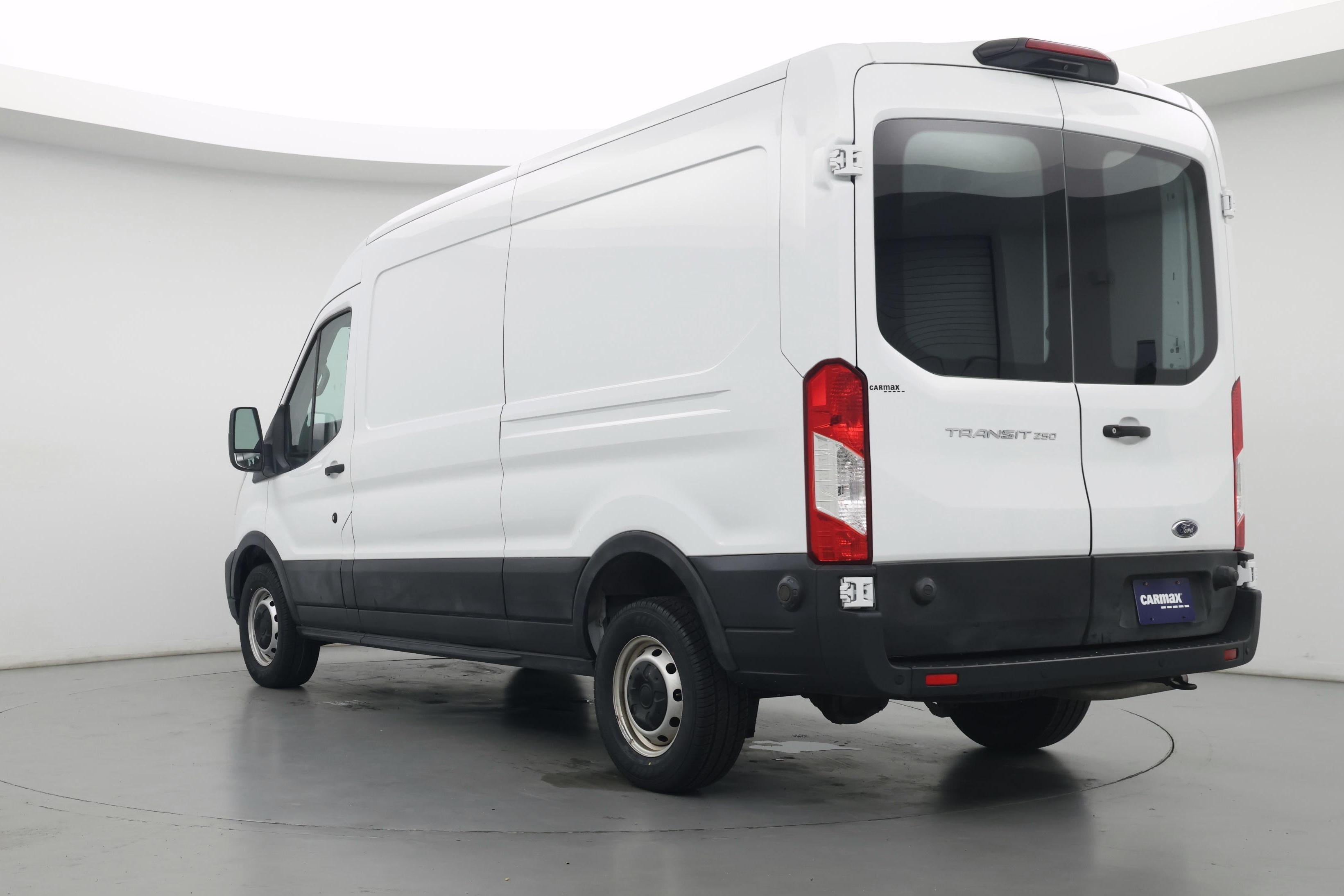 Thumbnail: 2020 Ford Transit Series - 2