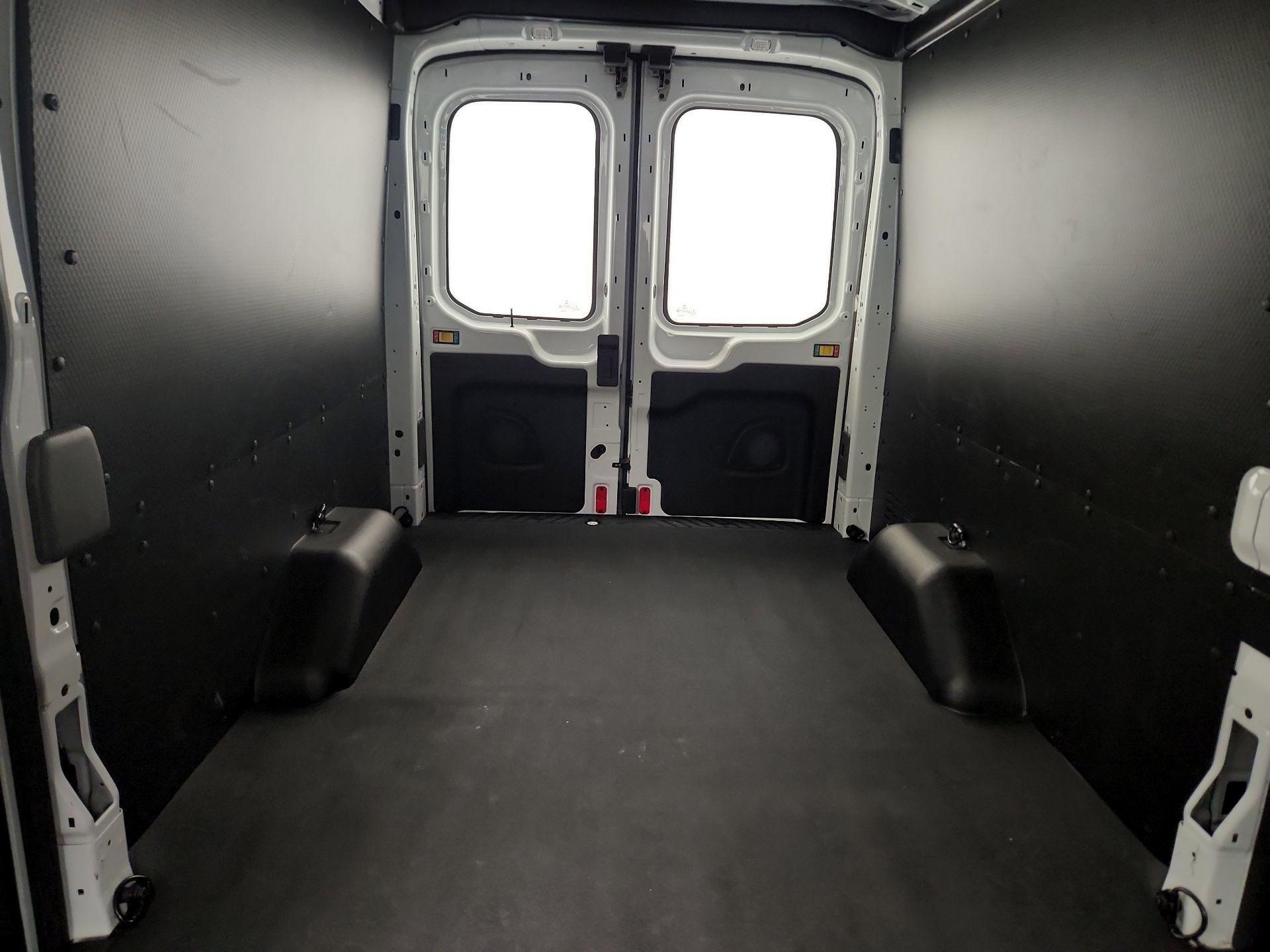 Thumbnail: 2020 Ford Transit Series - 19
