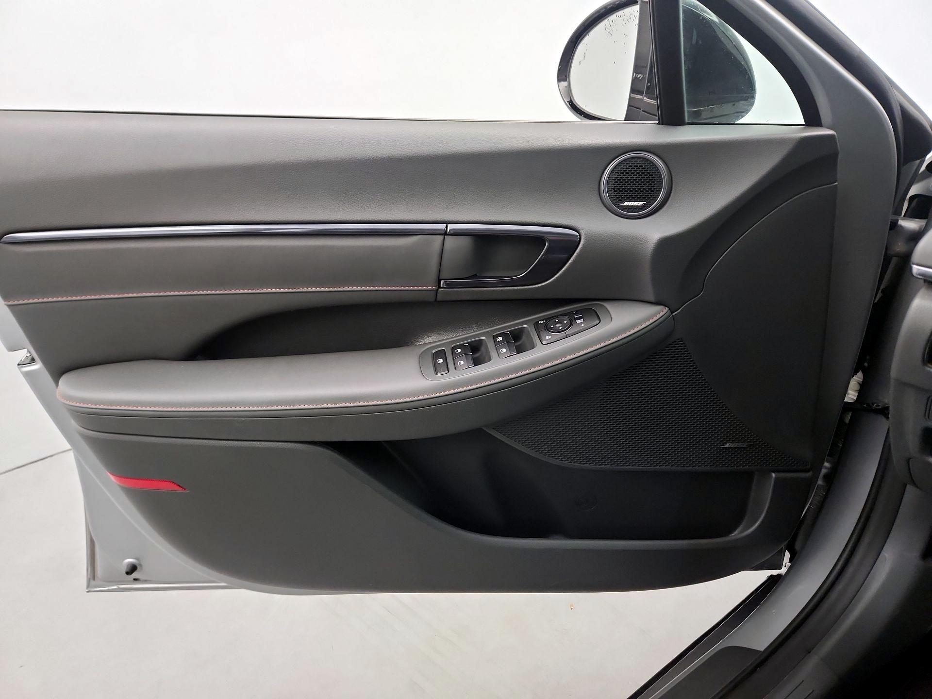 Thumbnail: 2021 Hyundai Sonata - 12