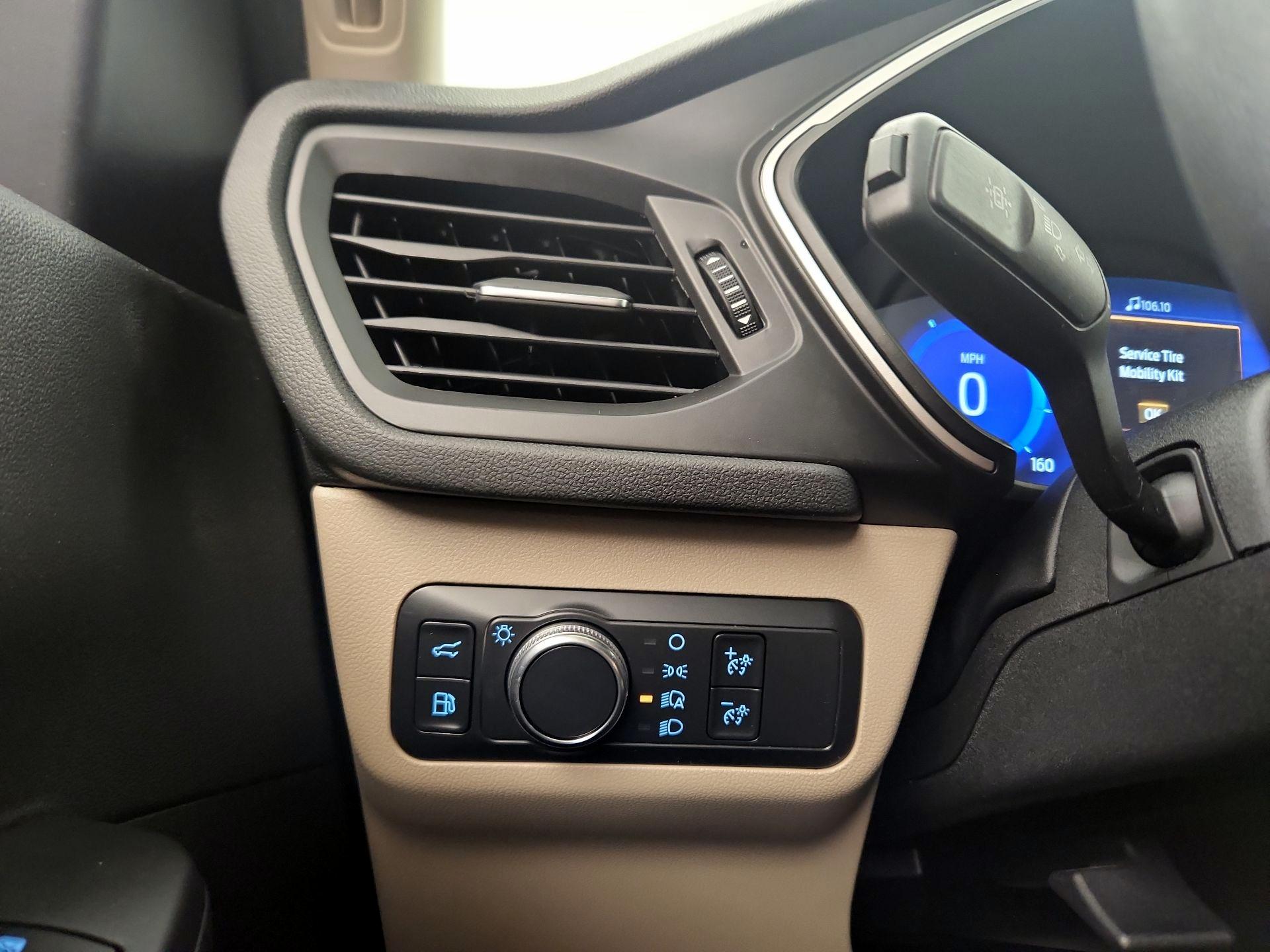 Thumbnail: 2020 Ford Escape - 13