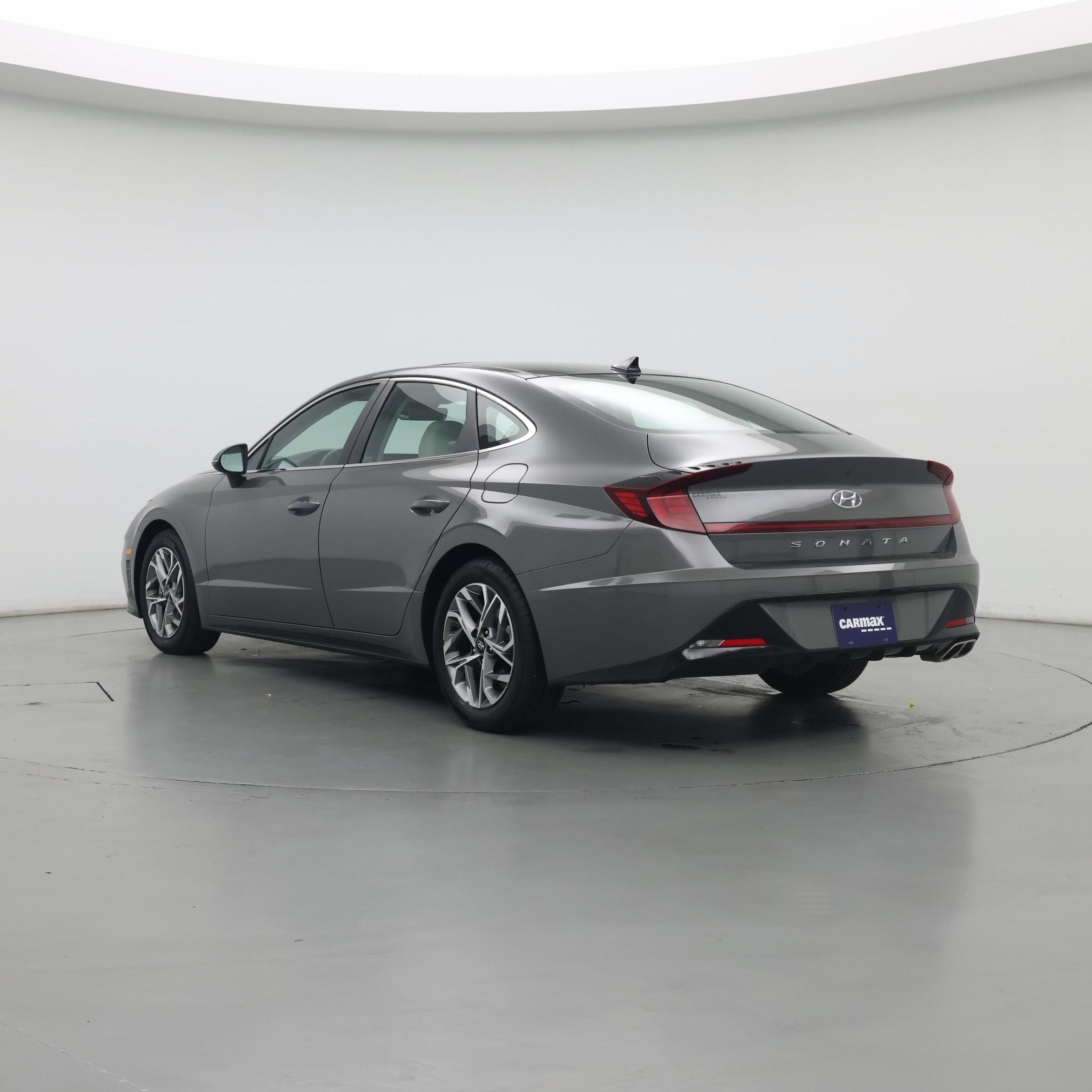 Thumbnail: 2022 Hyundai Sonata - 2