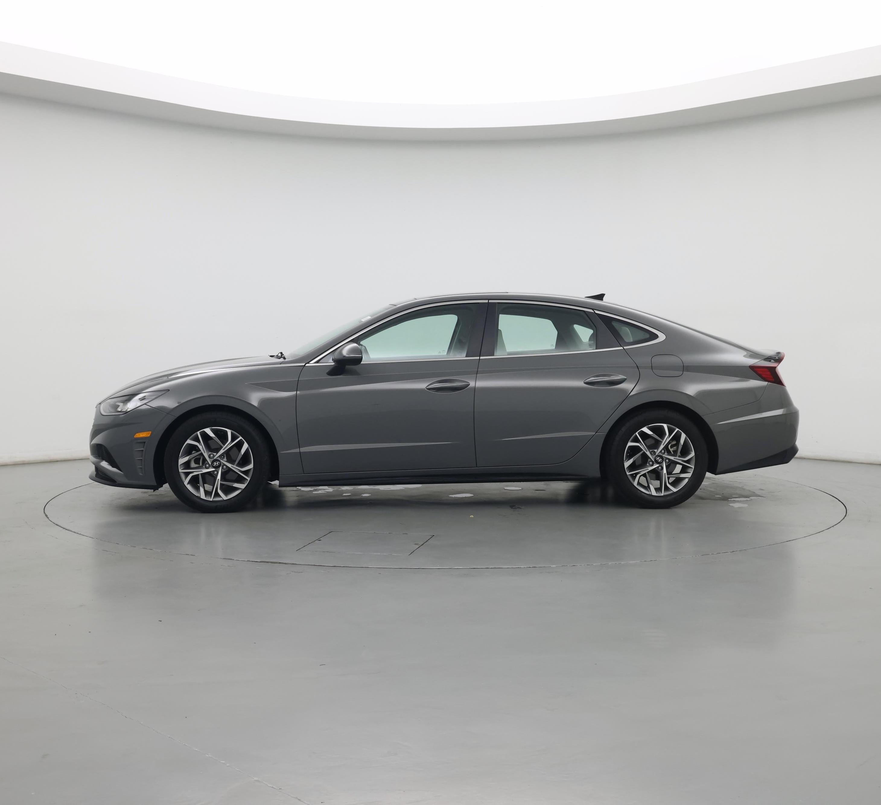 Thumbnail: 2022 Hyundai Sonata - 3