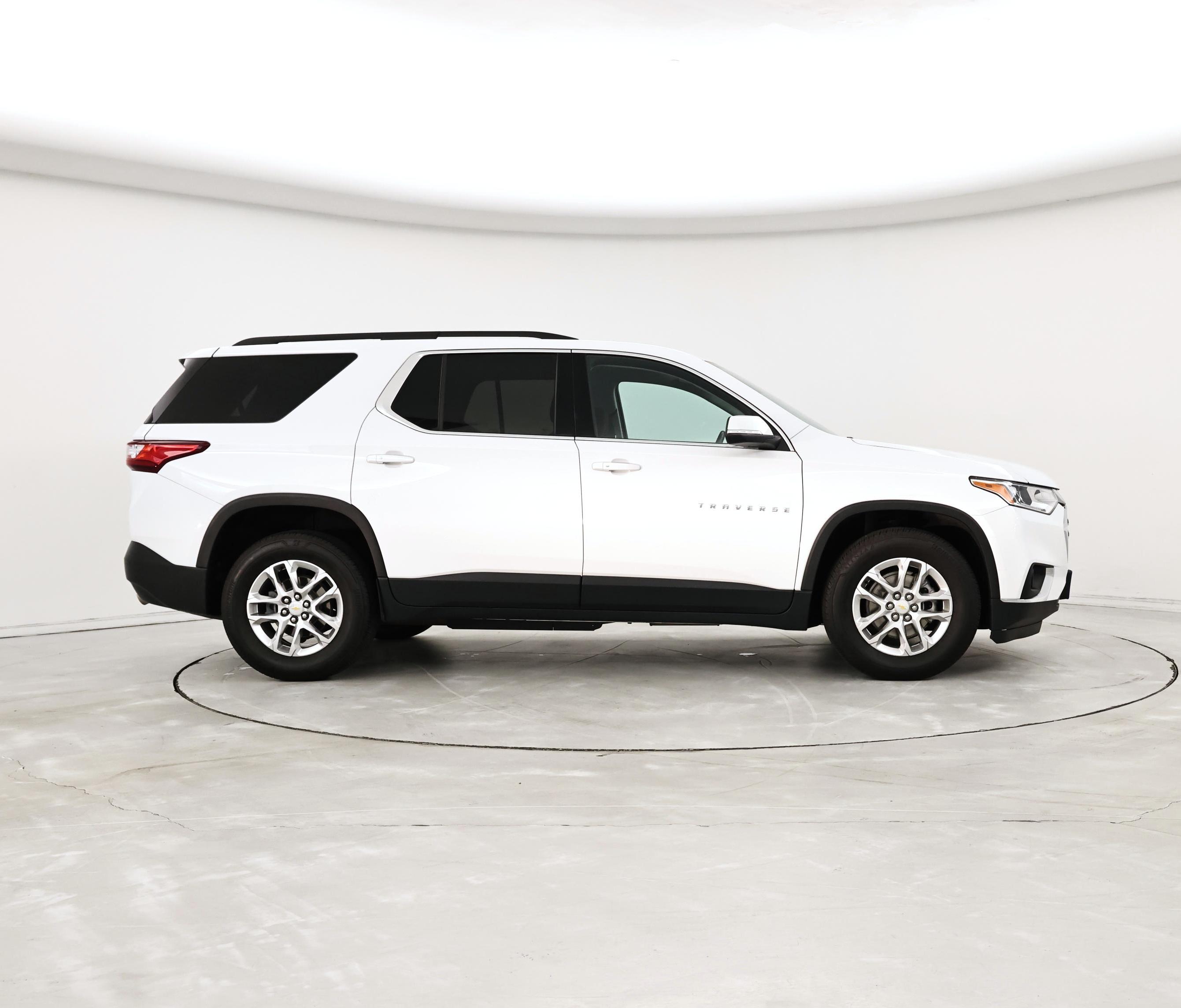 Thumbnail: 2021 Chevrolet Traverse - 7
