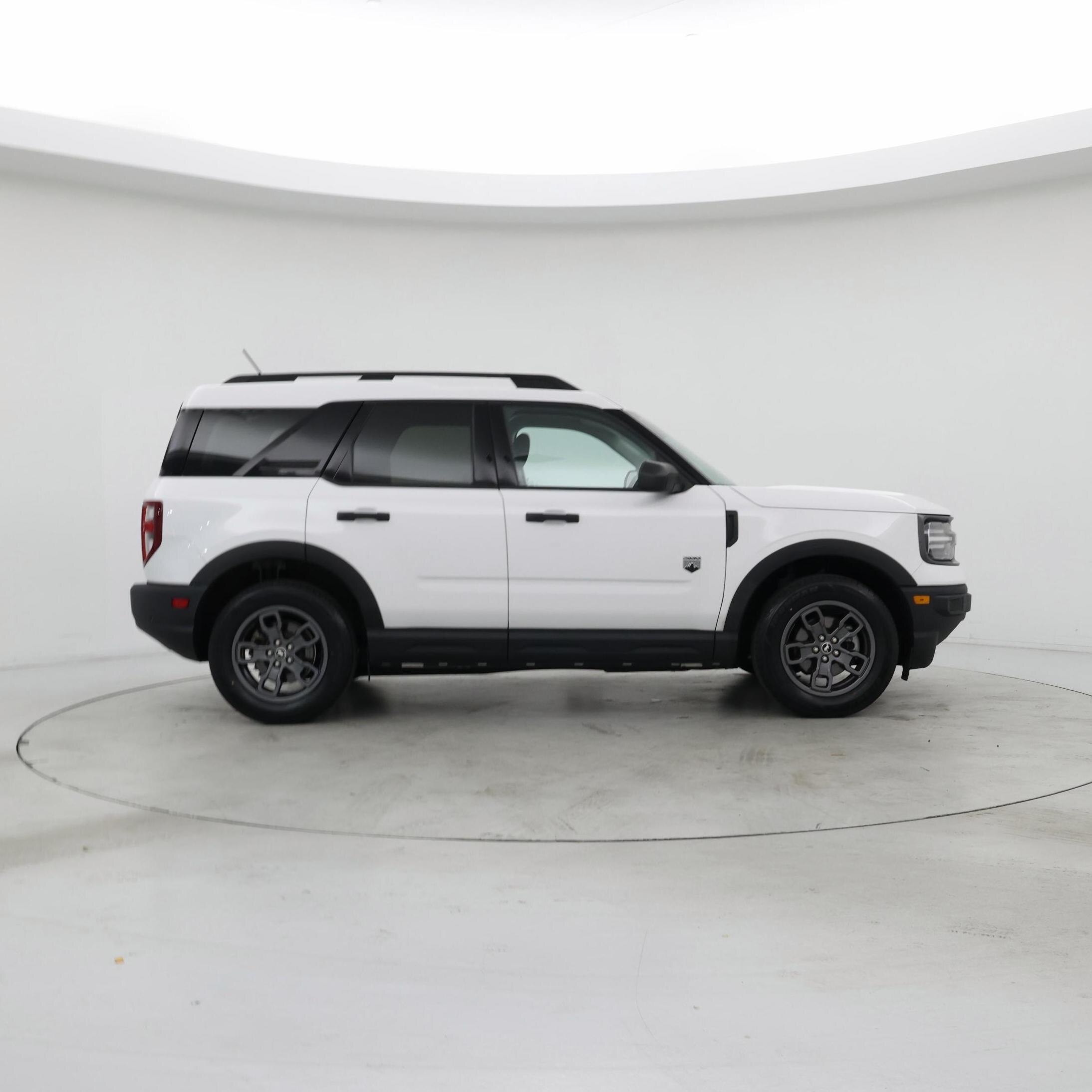 Thumbnail: 2022 Ford Bronco Sport - 7