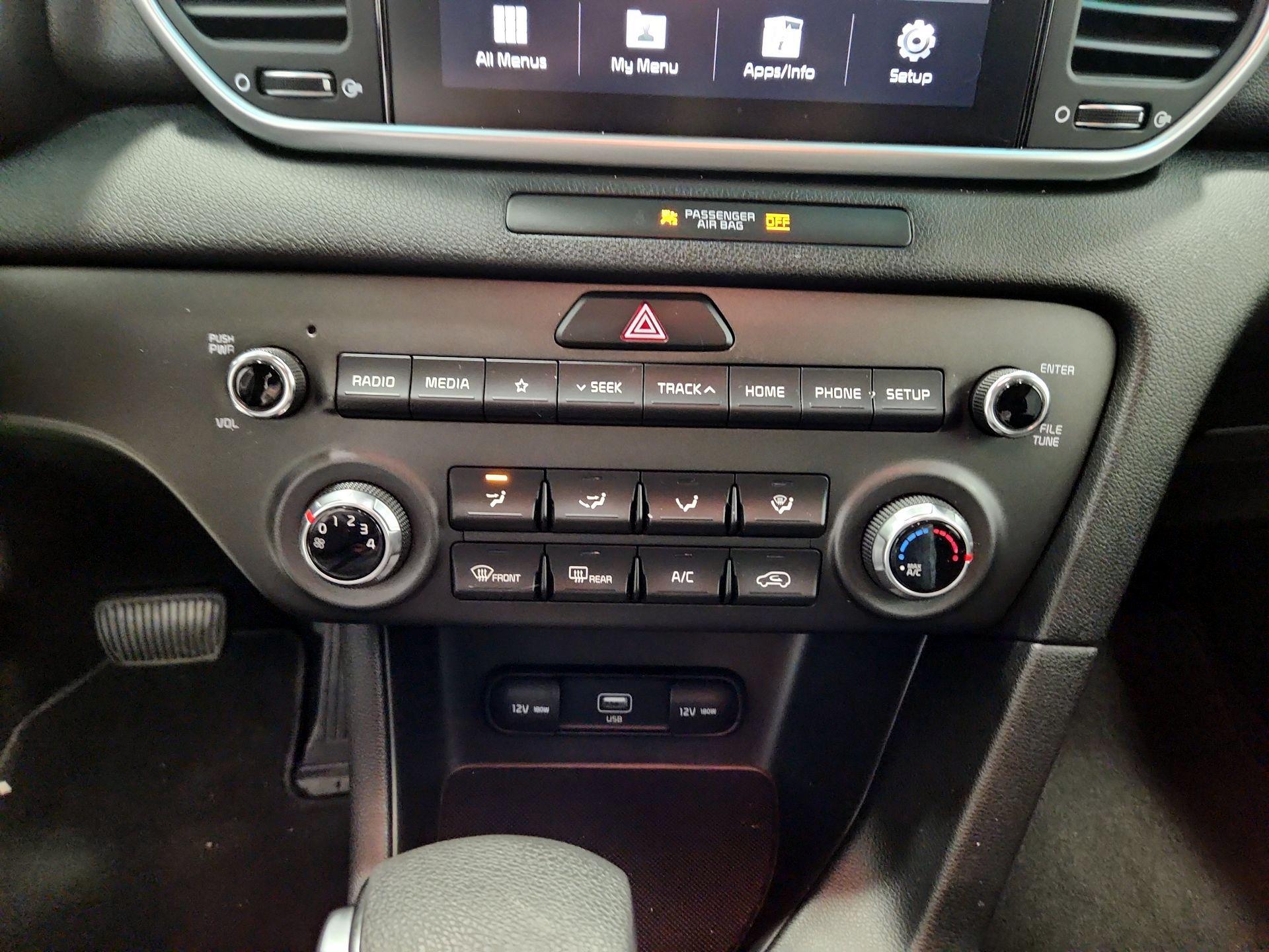 Thumbnail: 2020 Kia Sportage - 16