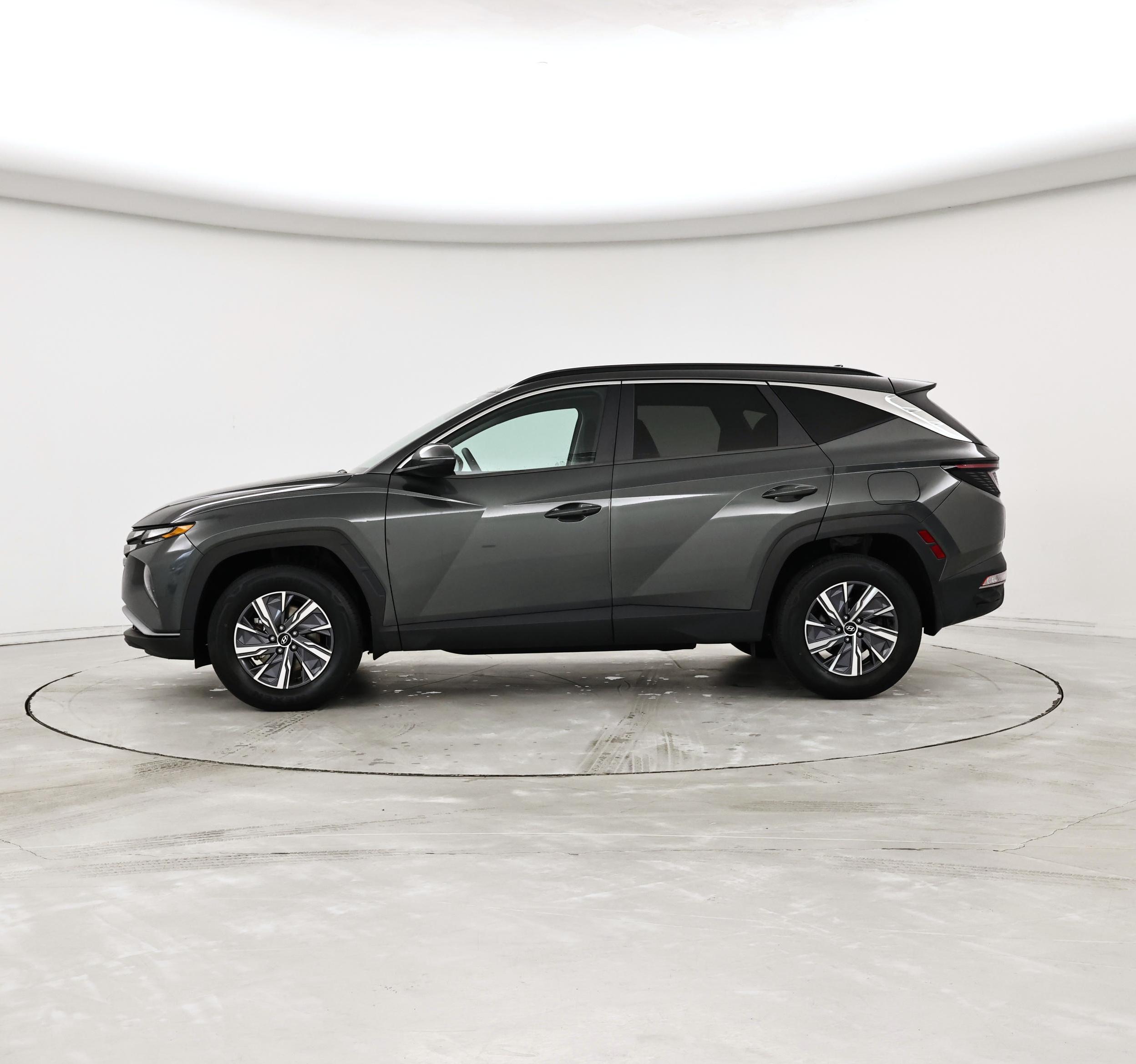 Thumbnail: 2022 Hyundai Tucson - 3